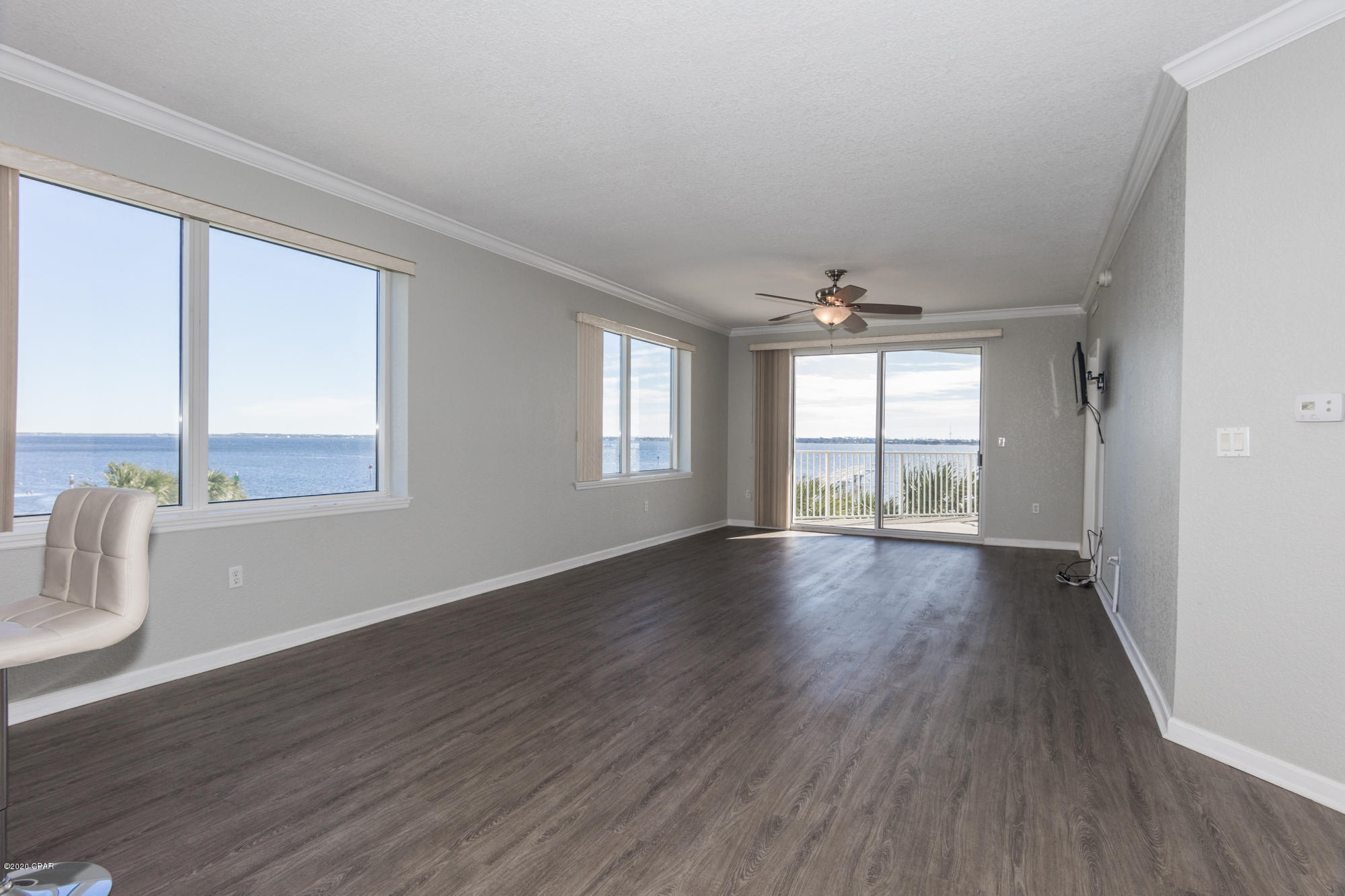 Hibiscus By The Bay - Residential