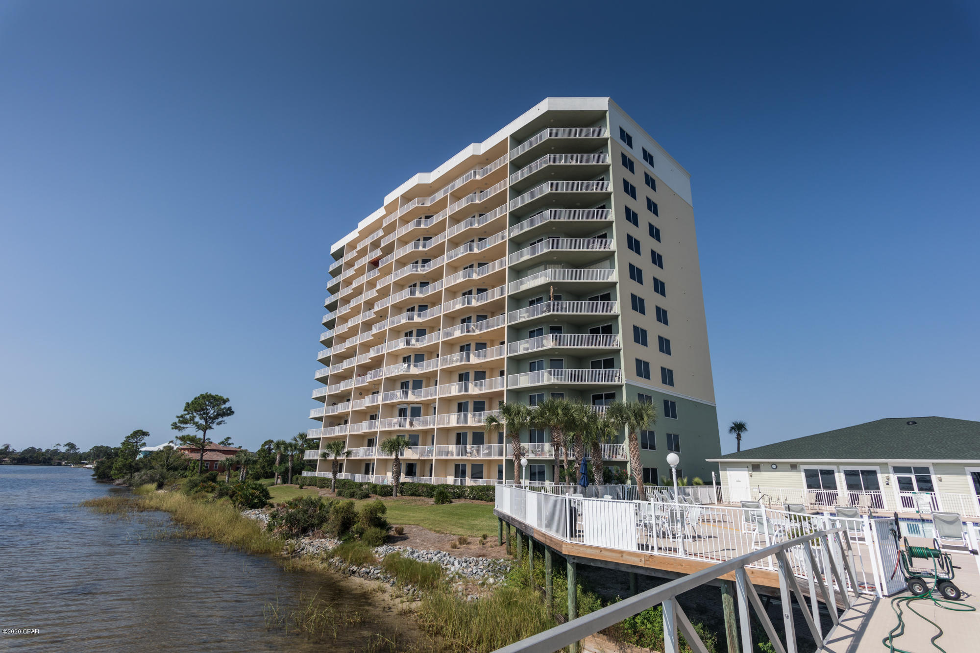 Hibiscus By The Bay - Residential