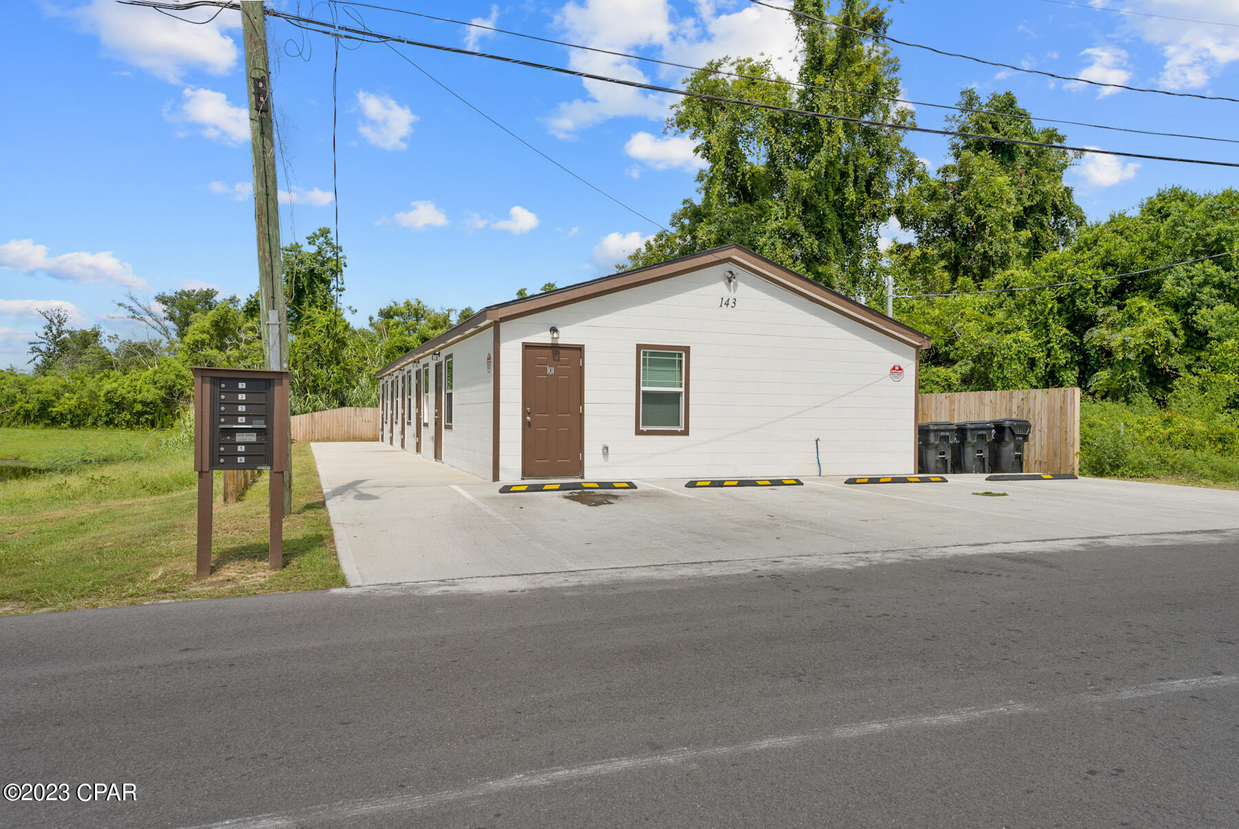 [No Recorded Subdiv] - Residential Lease