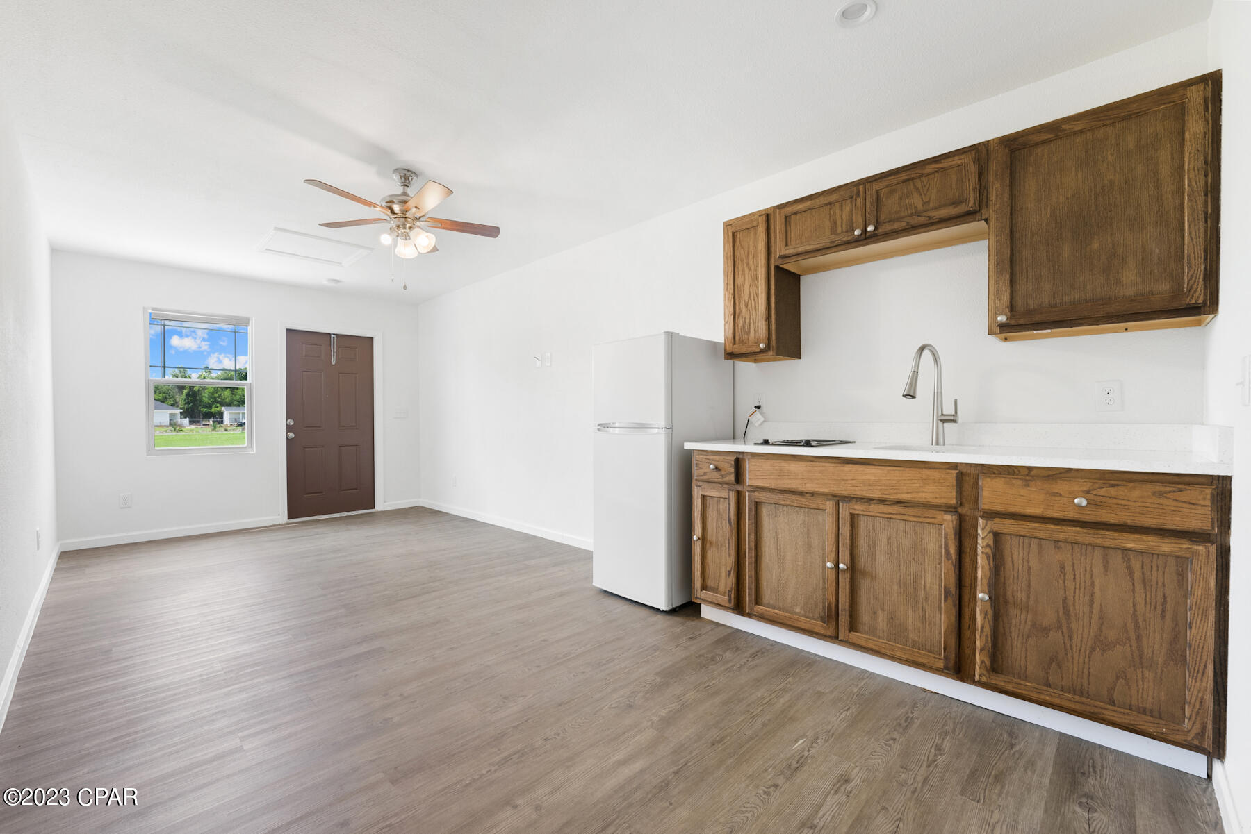 [No Recorded Subdiv] - Residential Lease