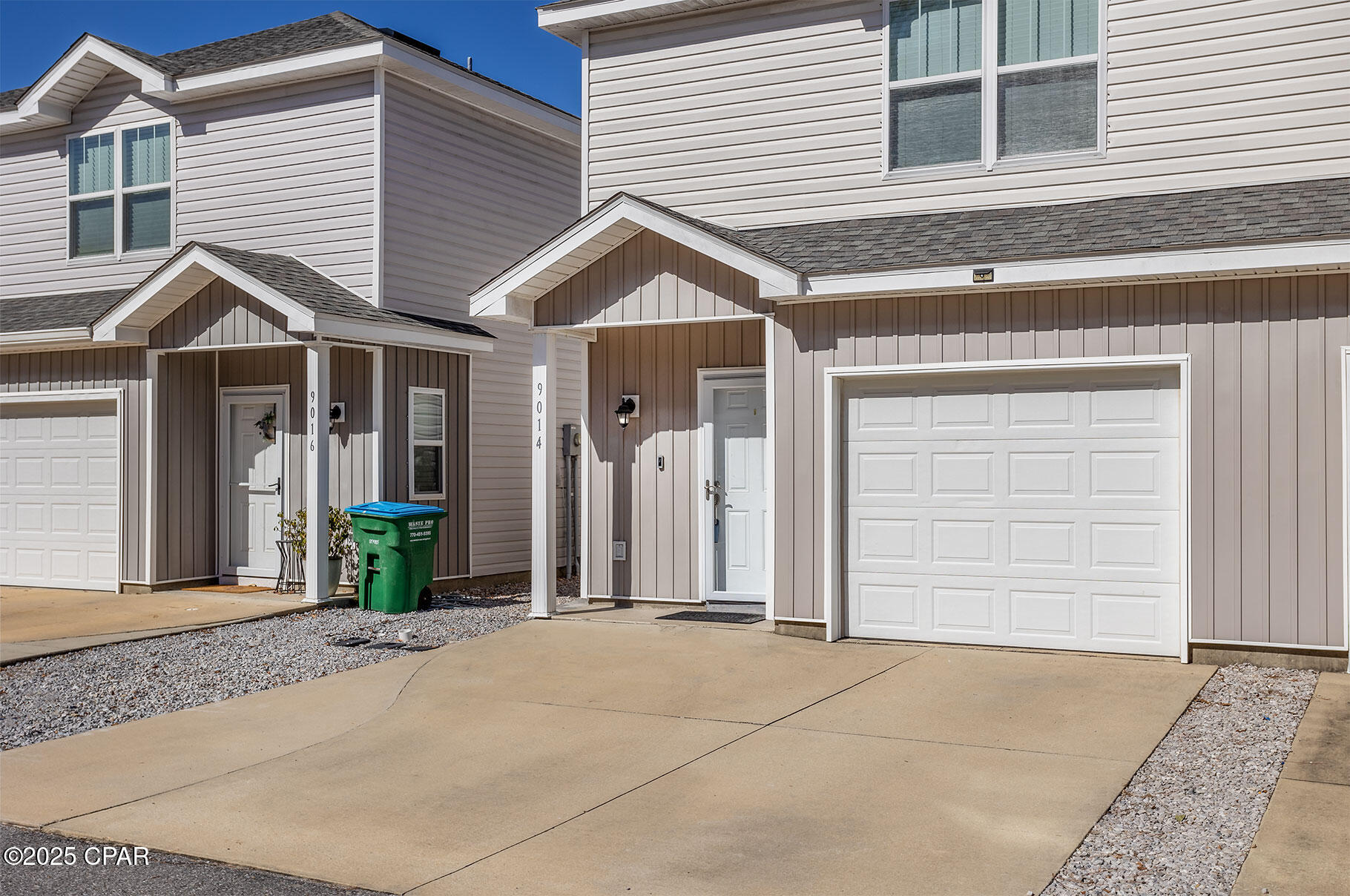 Banyan Beach - Residential