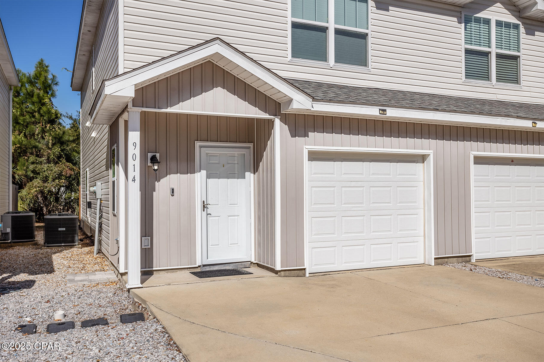 Banyan Beach - Residential