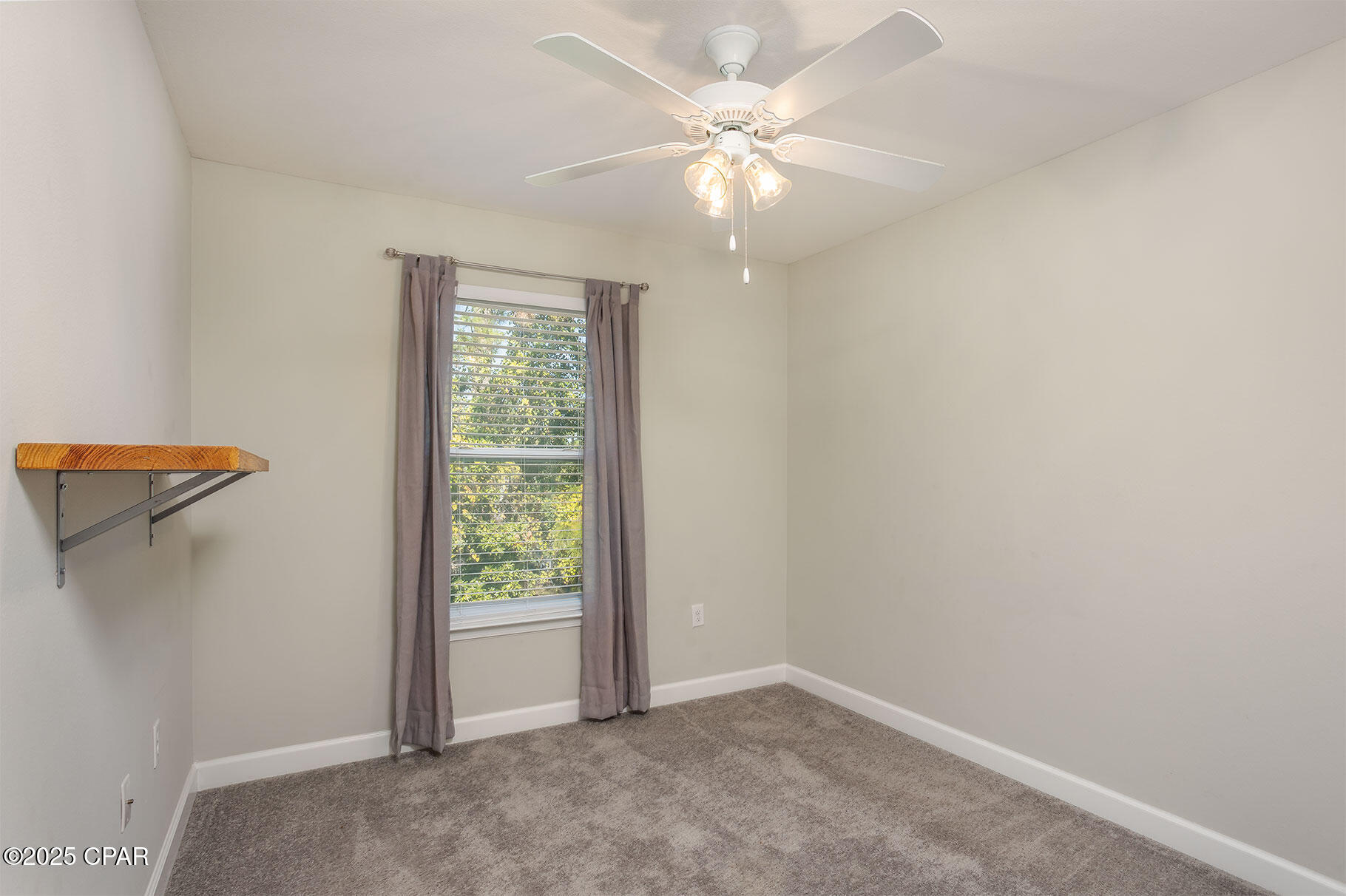 Banyan Beach - Residential