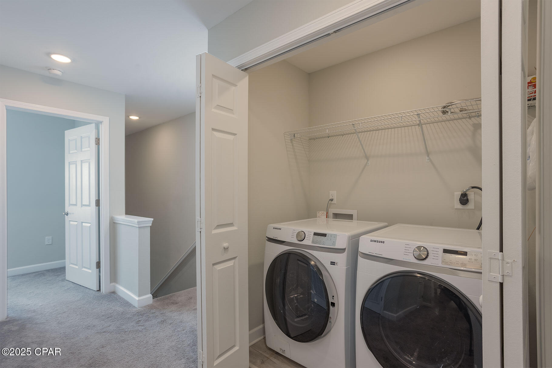 Banyan Beach - Residential