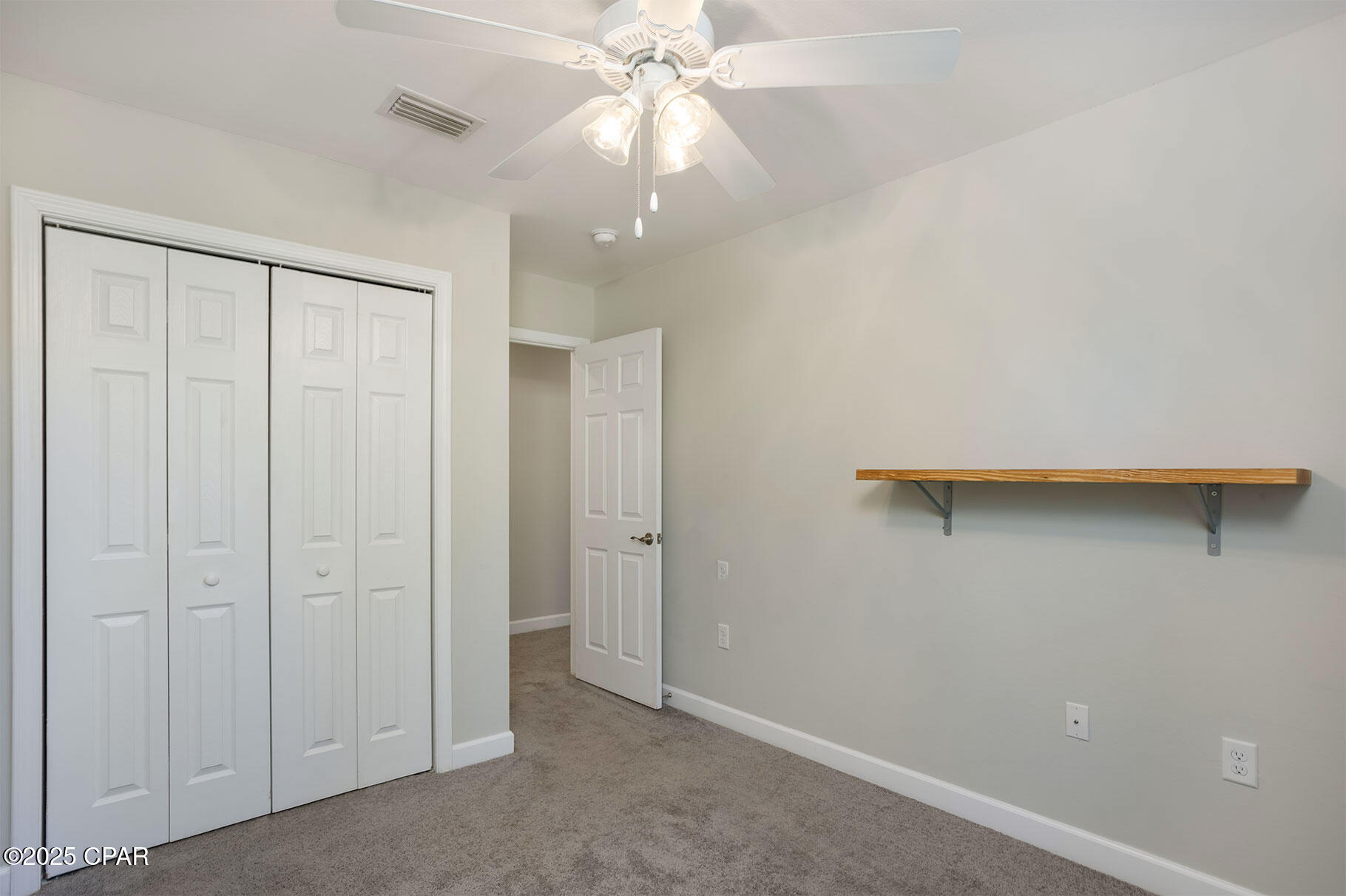 Banyan Beach - Residential