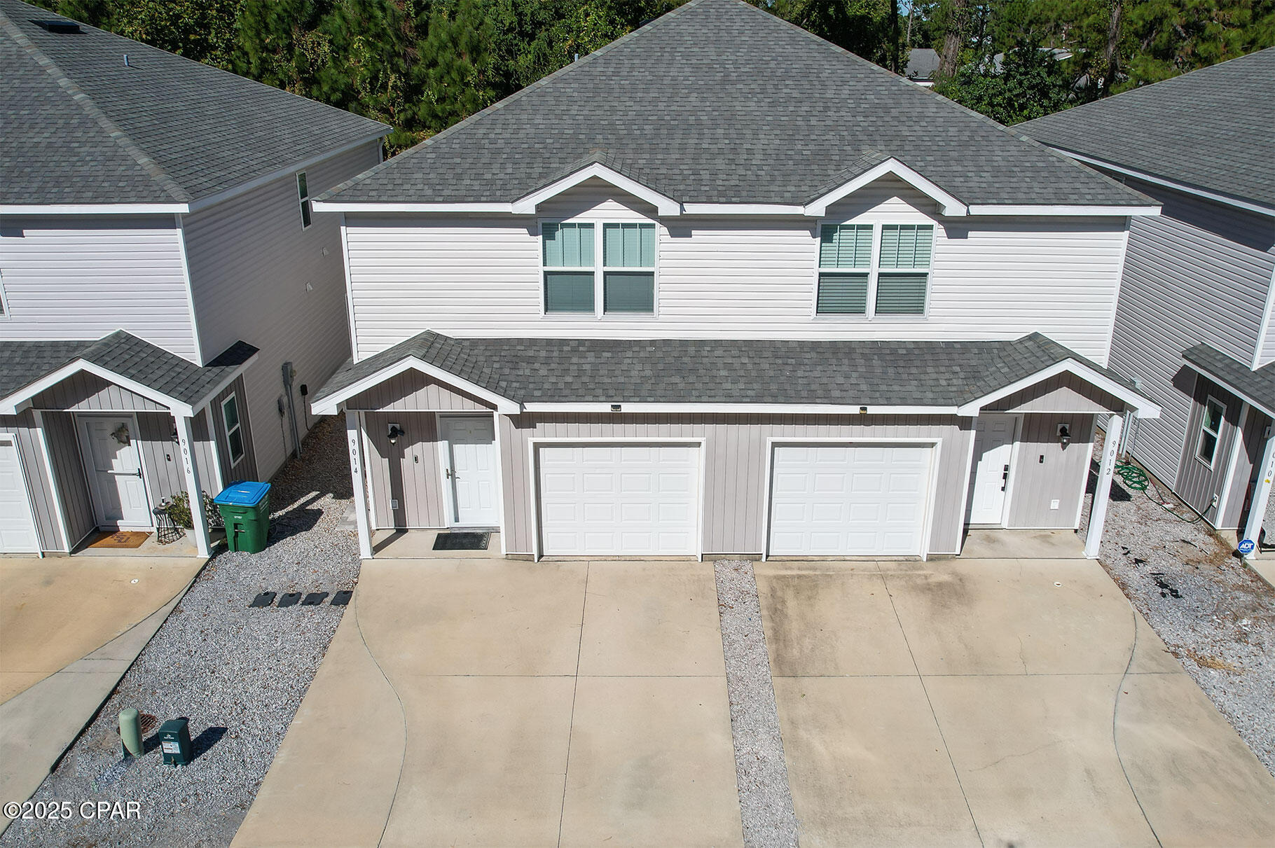 Banyan Beach - Residential