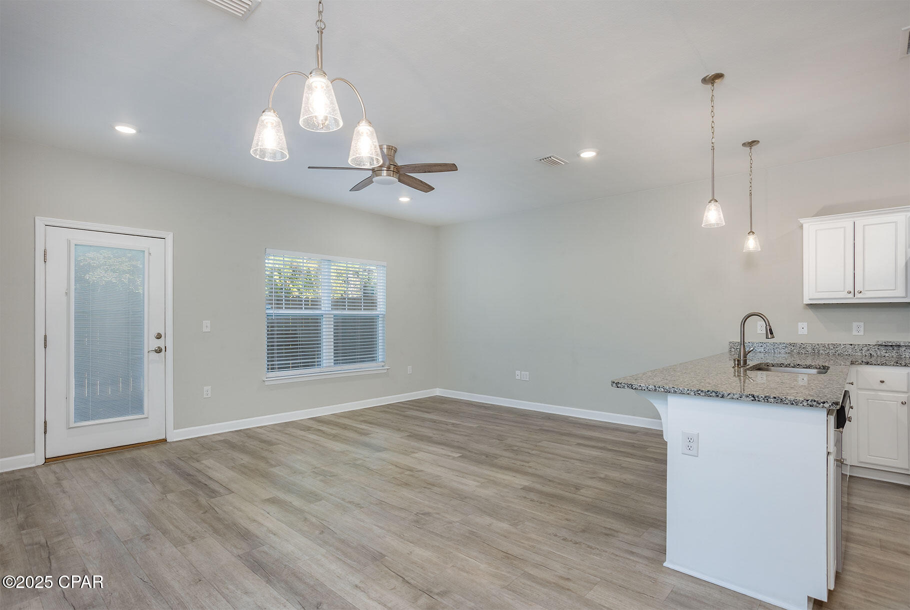 Banyan Beach - Residential