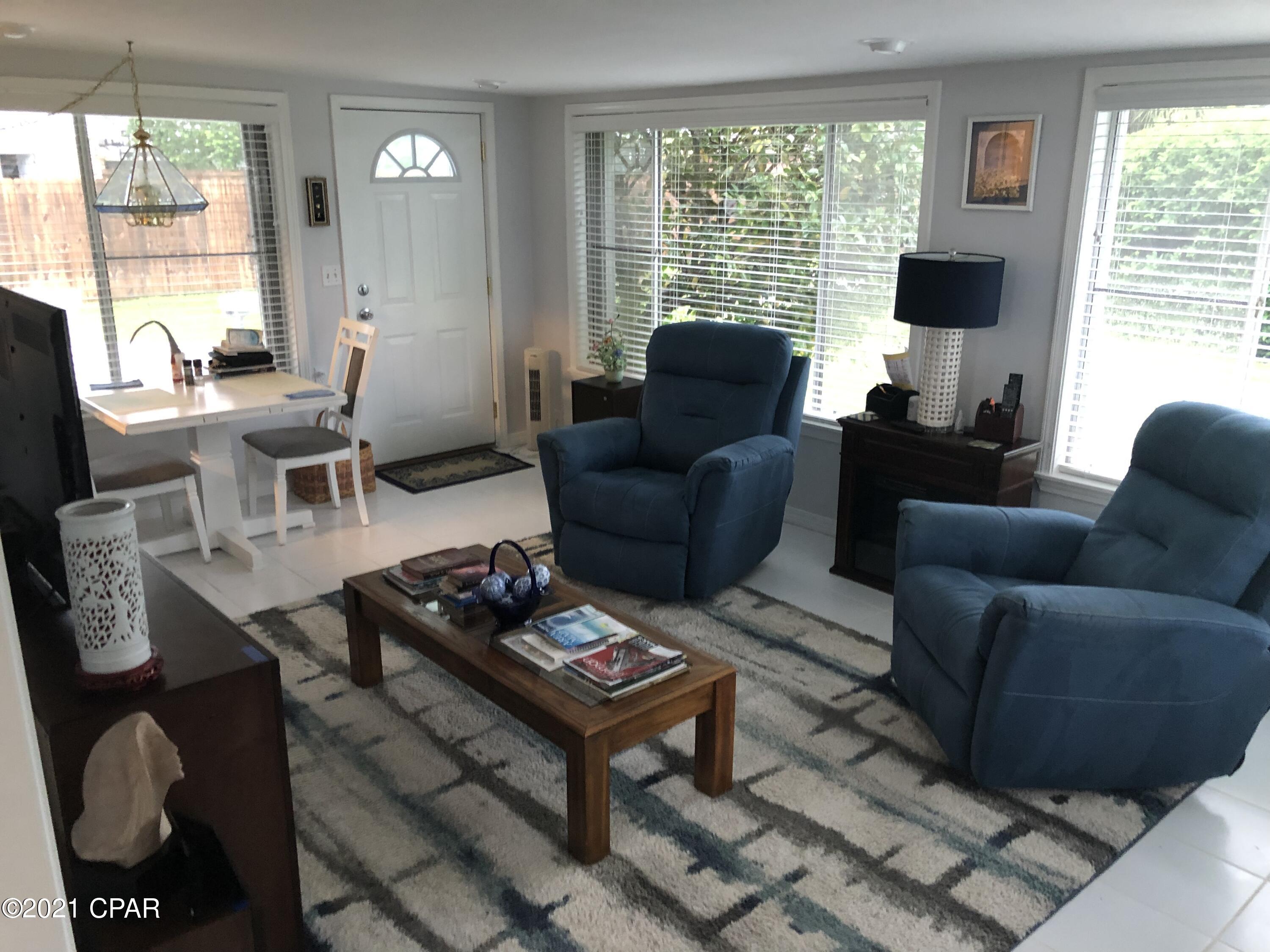 Pitts 1st Addto Parker - Residential