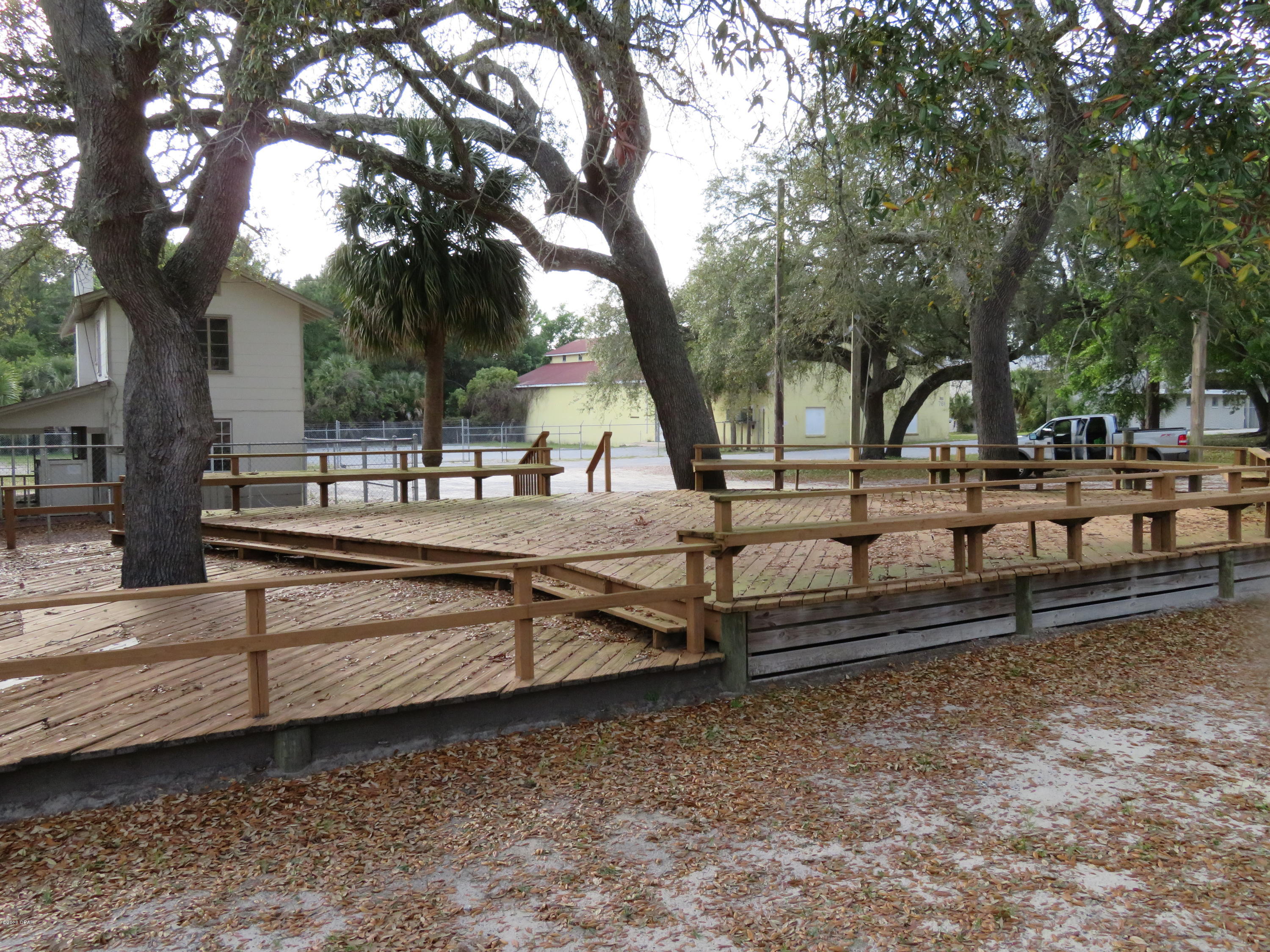 Gulf Coast Dev Co Plat - Commercial Lease