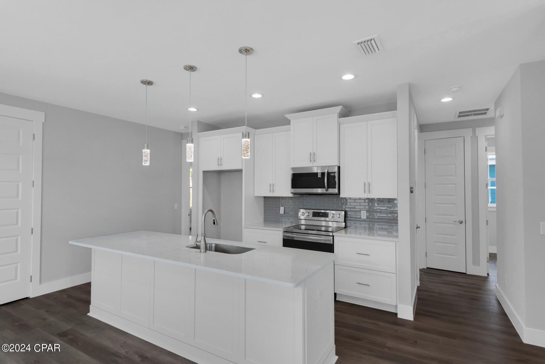 [No Recorded Subdiv] - Residential Lease