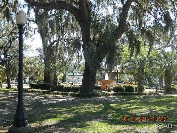 Bayside Estates Condominium - Residential Lease