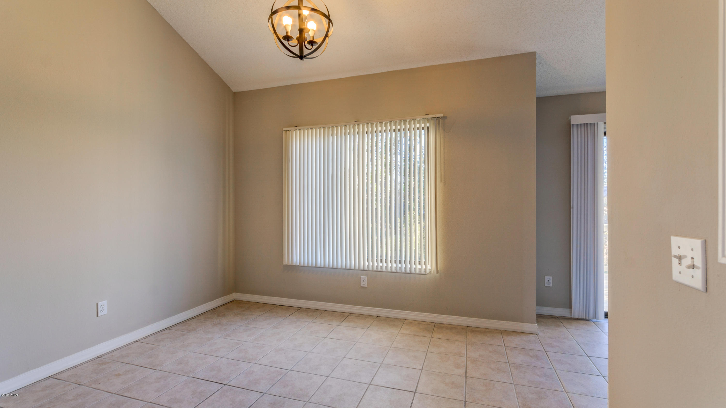 Shadow Bay Unt 3 & 4 - Residential