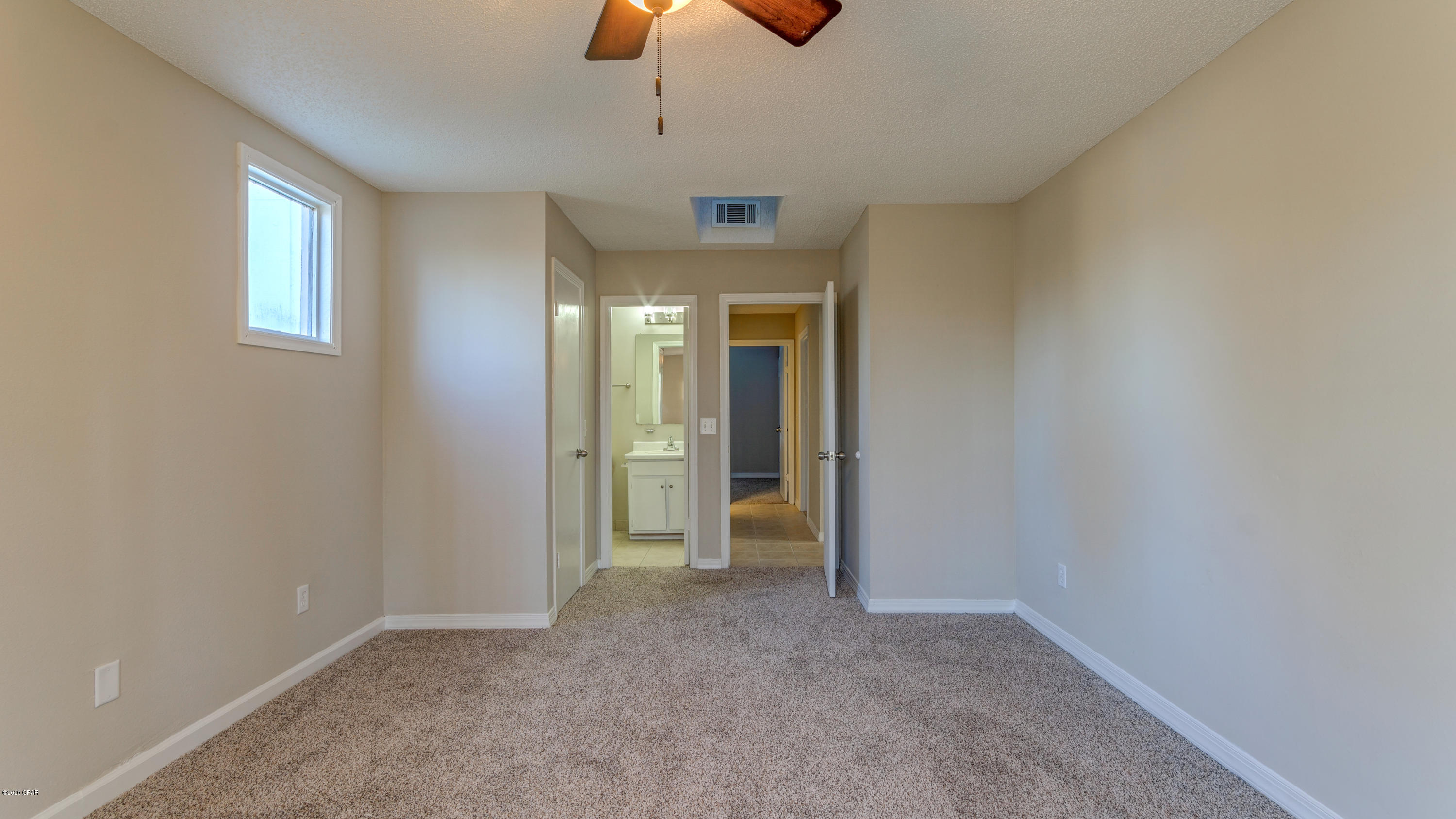 Shadow Bay Unt 3 & 4 - Residential