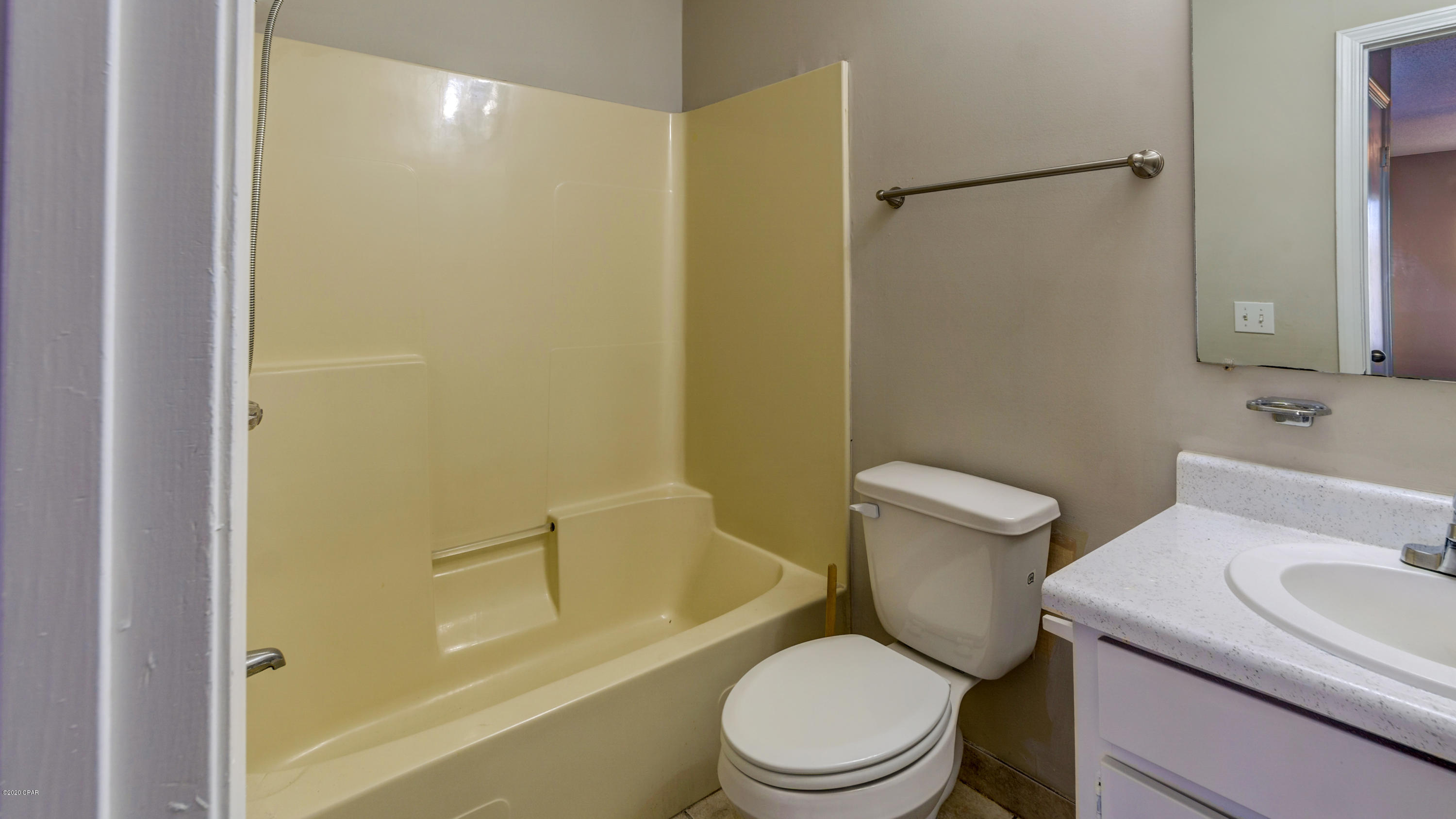 Shadow Bay Unt 3 & 4 - Residential