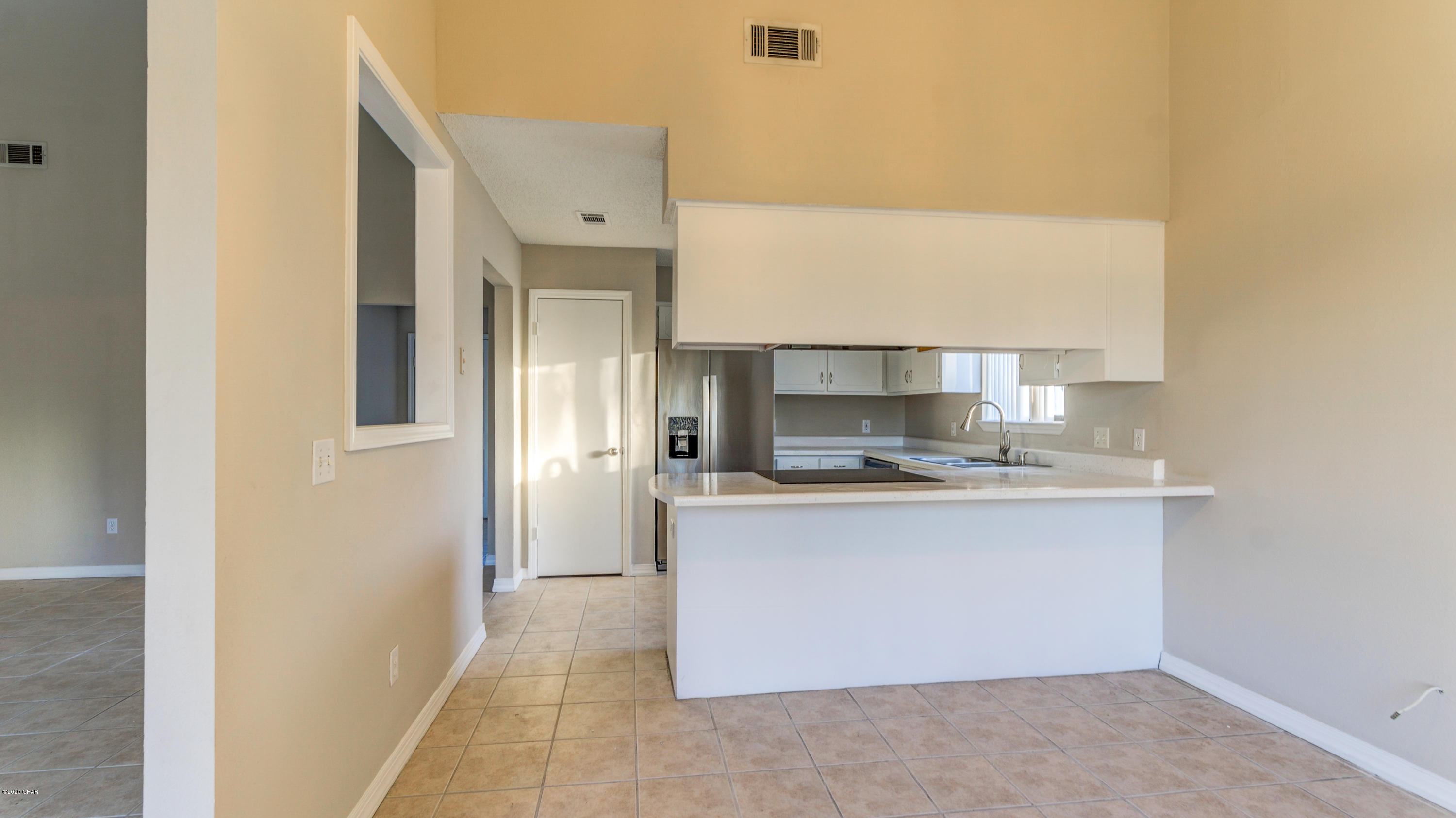 Shadow Bay Unt 3 & 4 - Residential