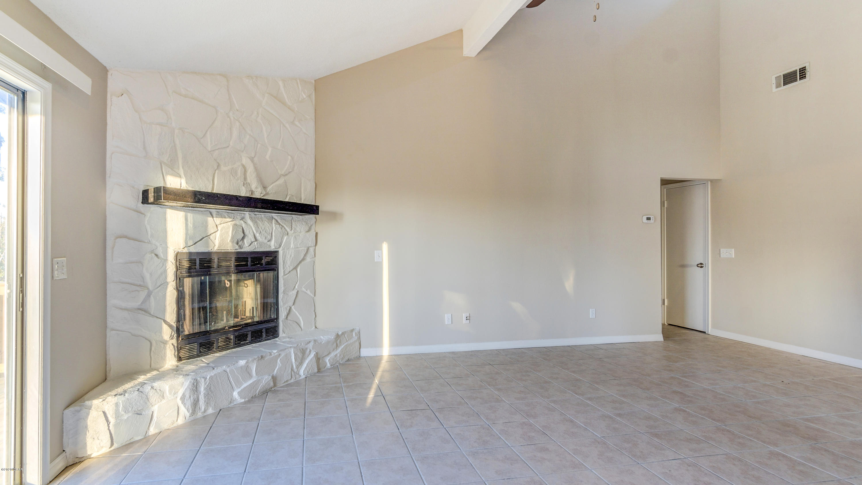 Shadow Bay Unt 3 & 4 - Residential