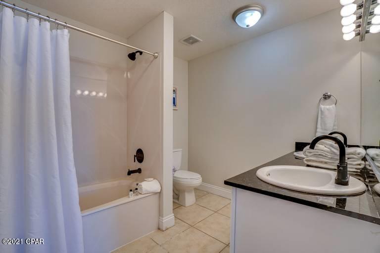 Calypso Towers II - Residential