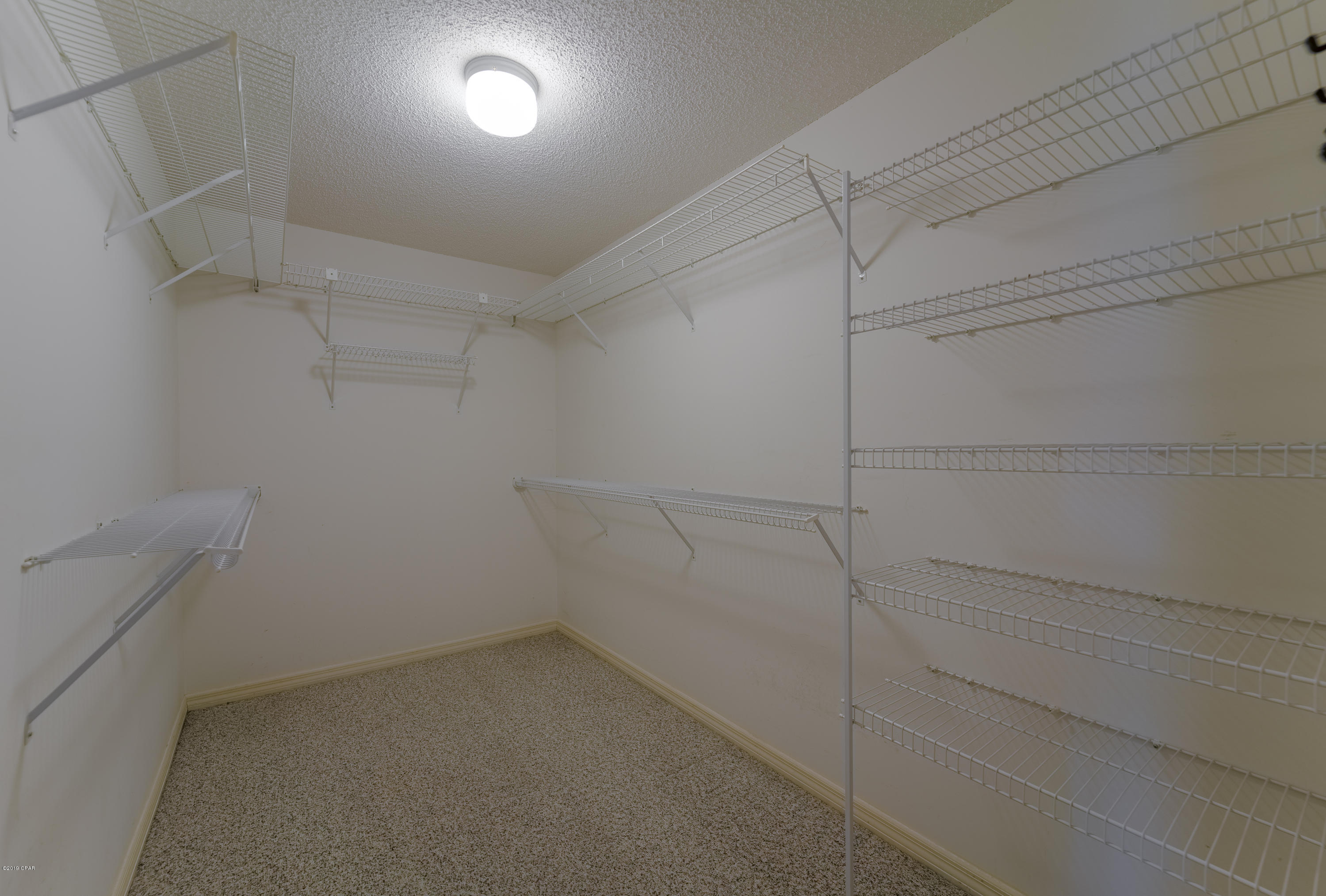 Colony Club - Residential