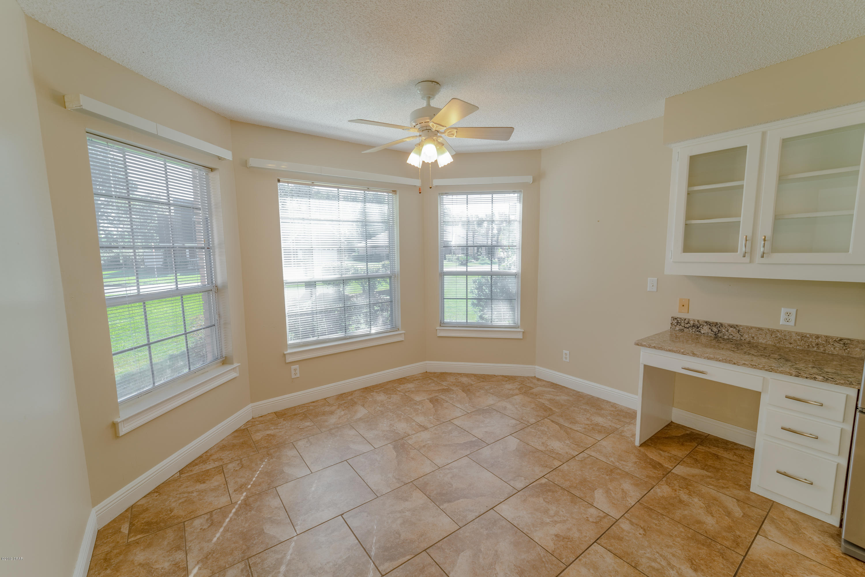 Colony Club - Residential