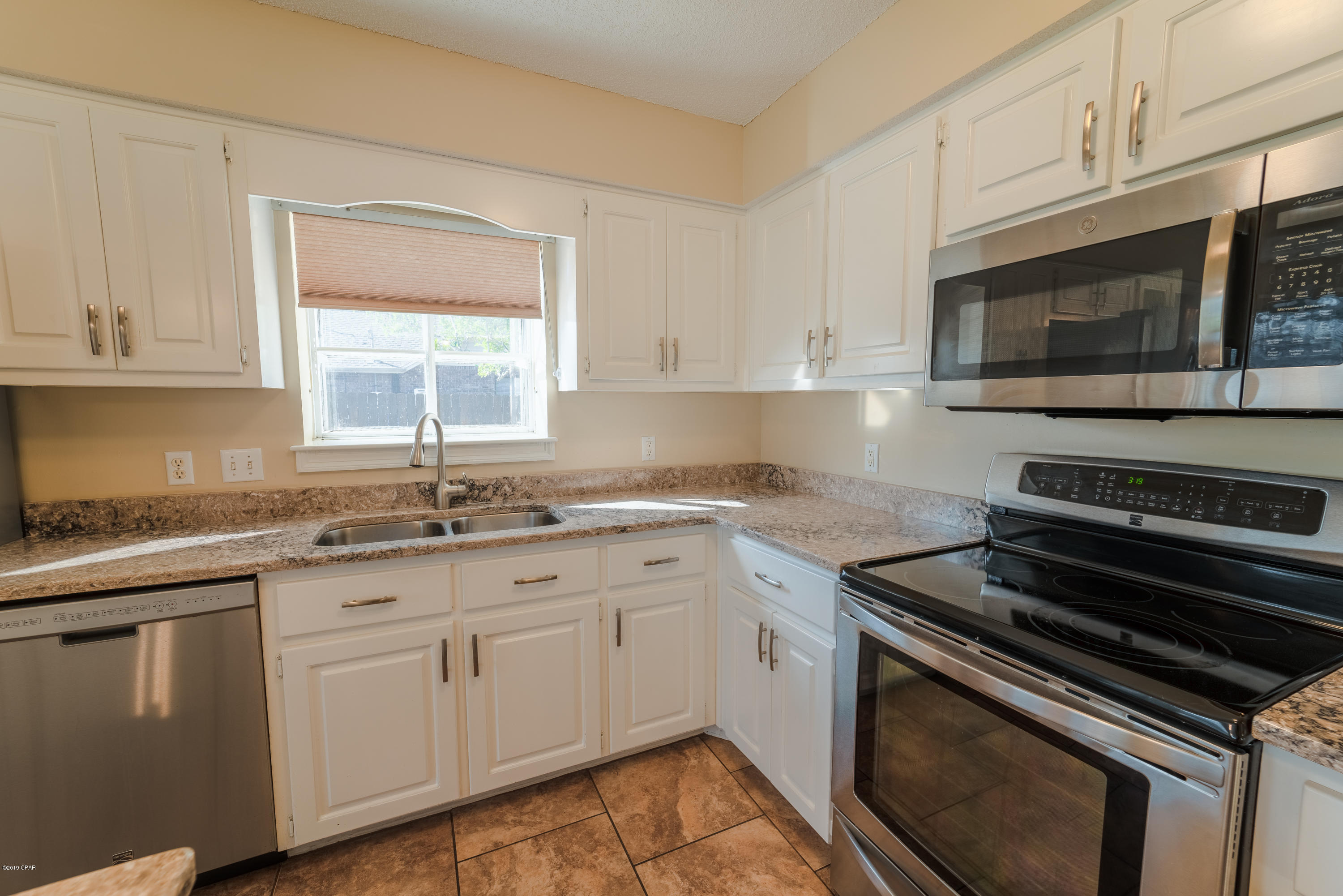 Colony Club - Residential