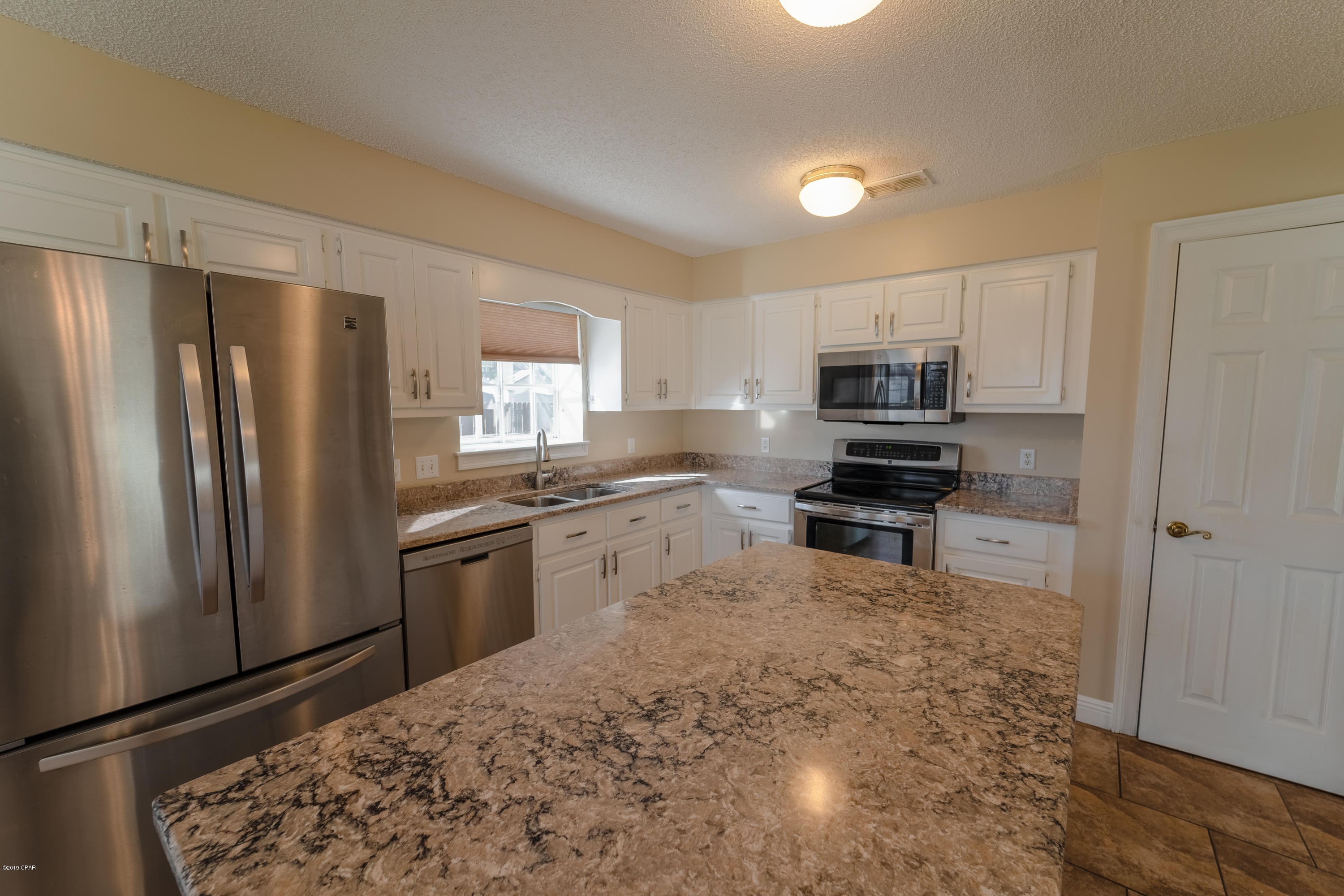 Colony Club - Residential