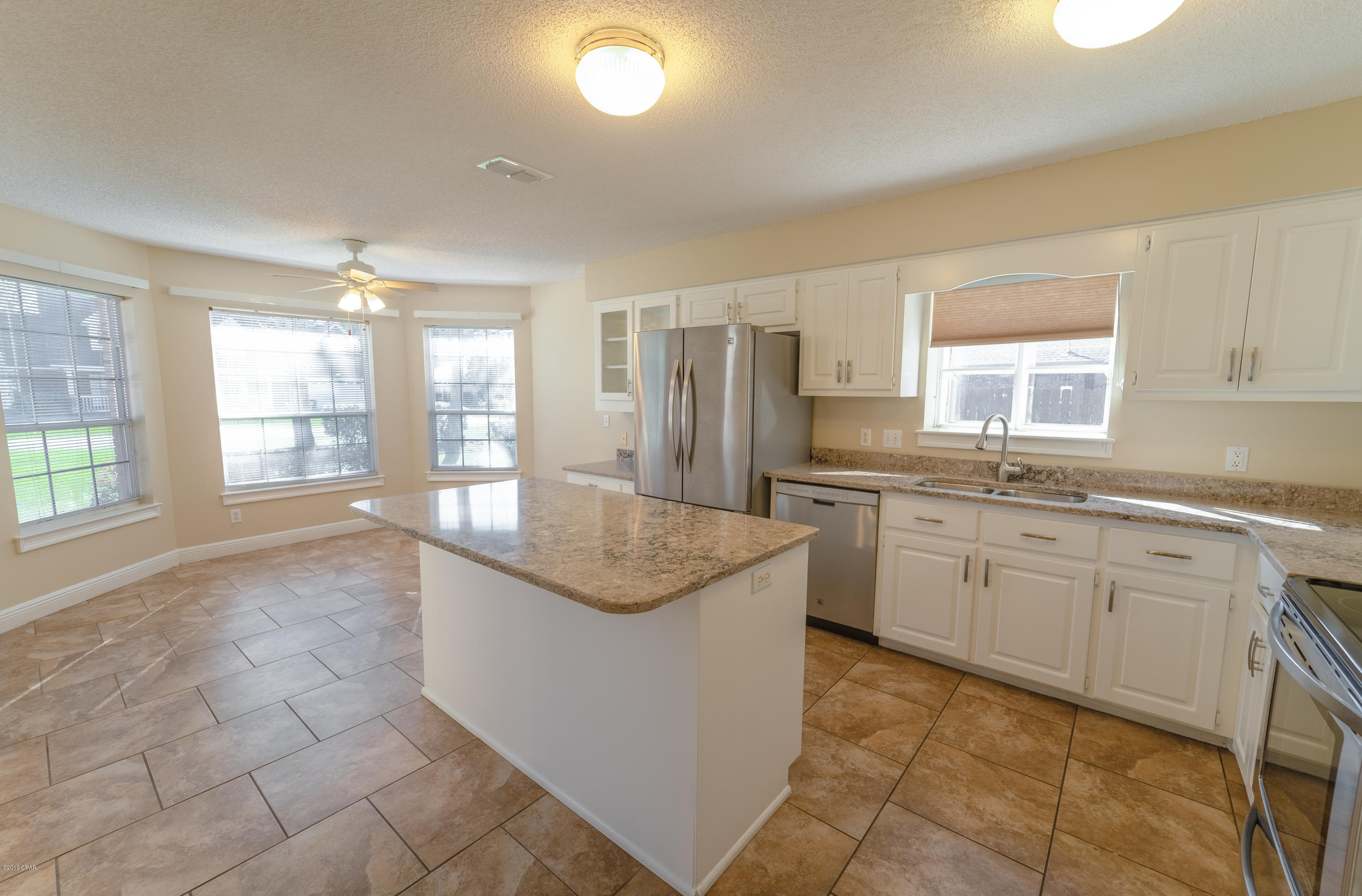 Colony Club - Residential