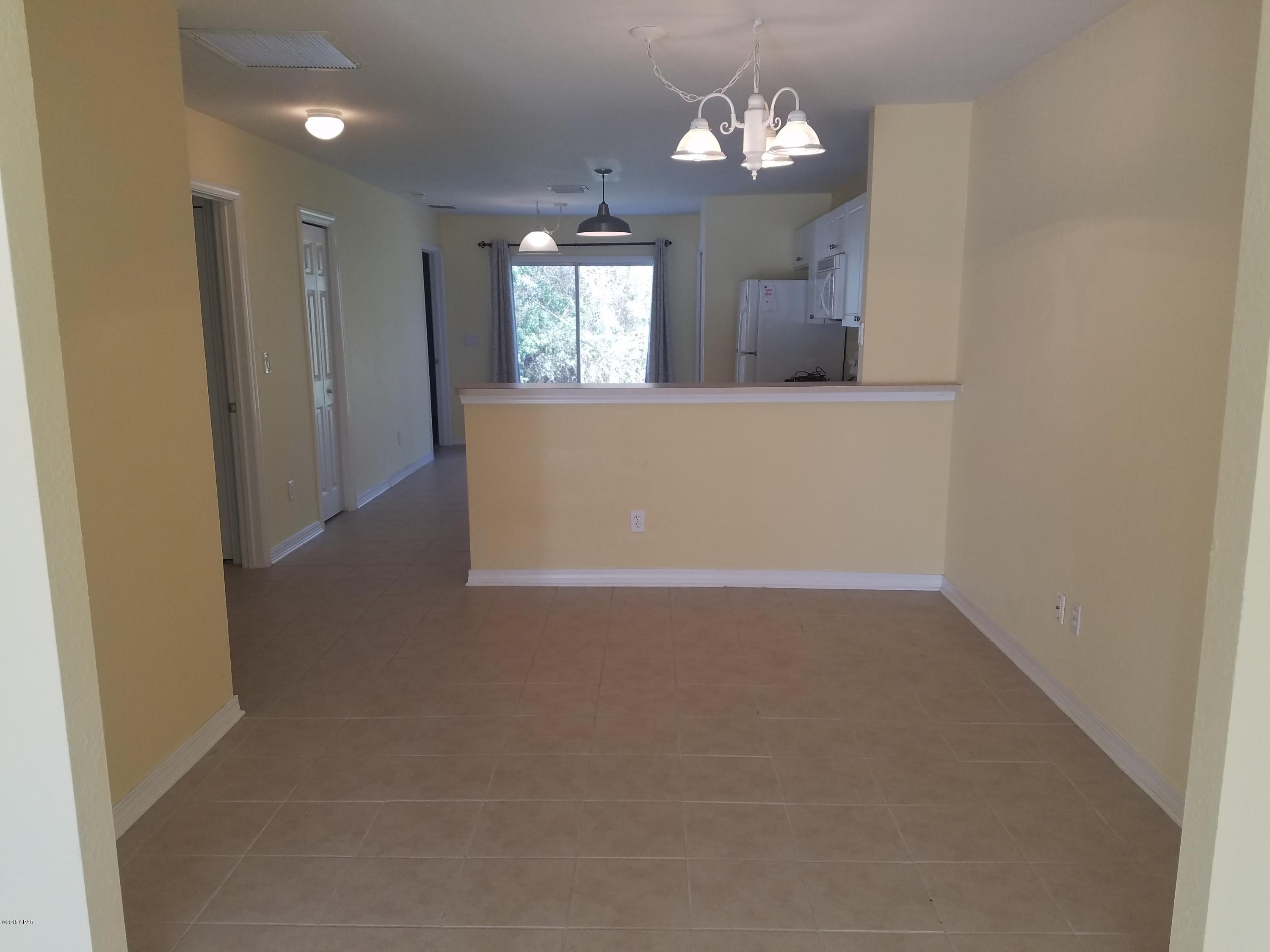 Hammocks - Residential Lease