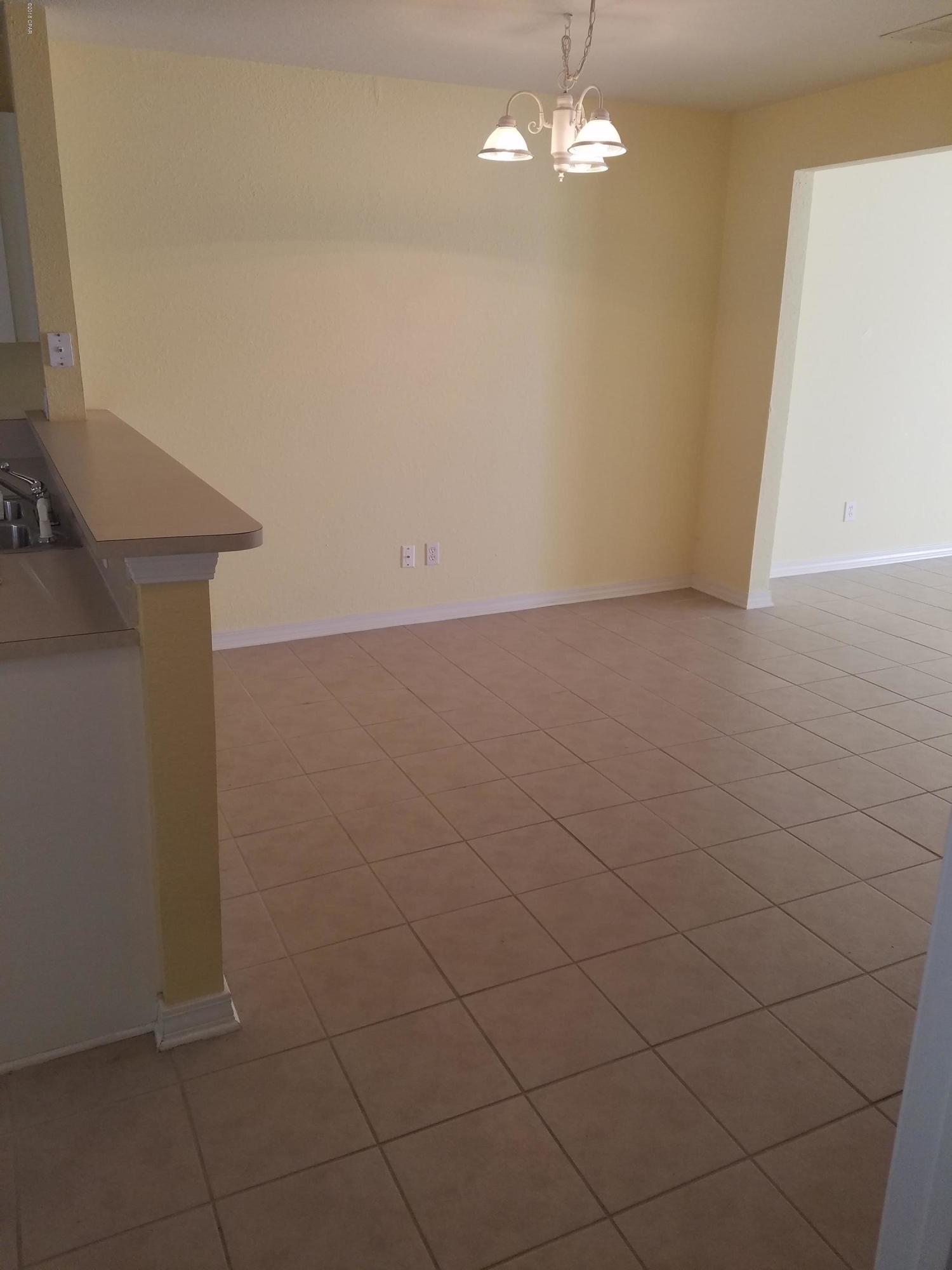 Hammocks - Residential Lease