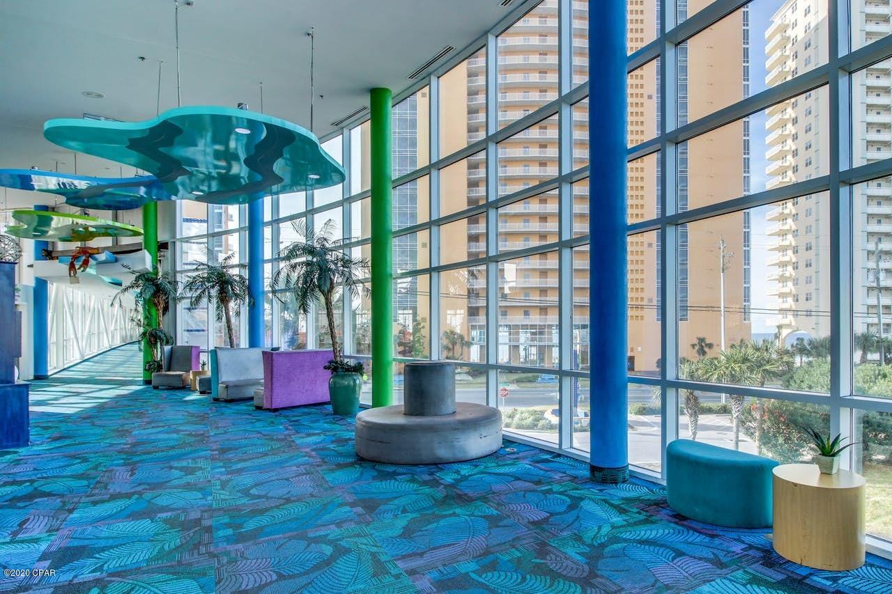 Splash Condo - Residential