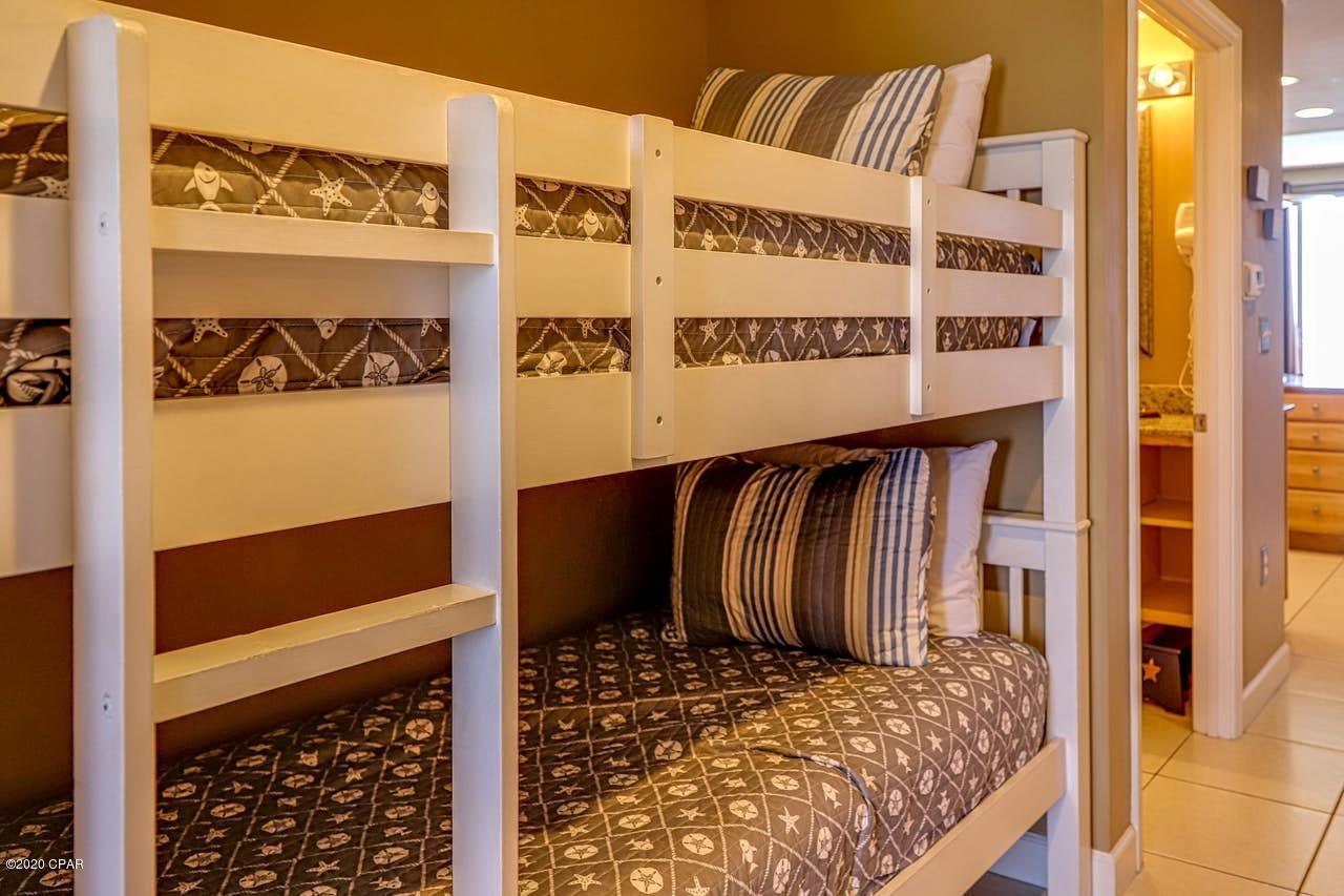 Splash Condo - Residential