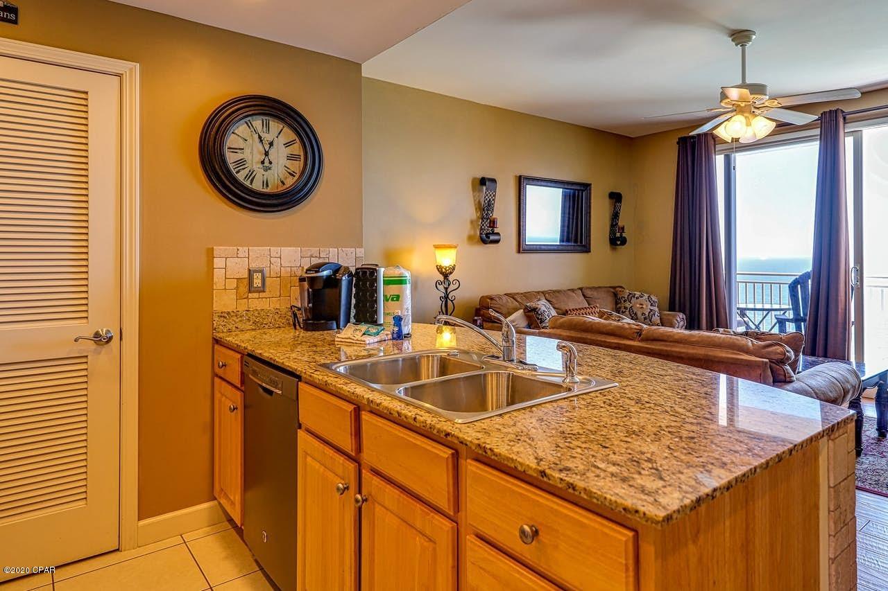 Splash Condo - Residential