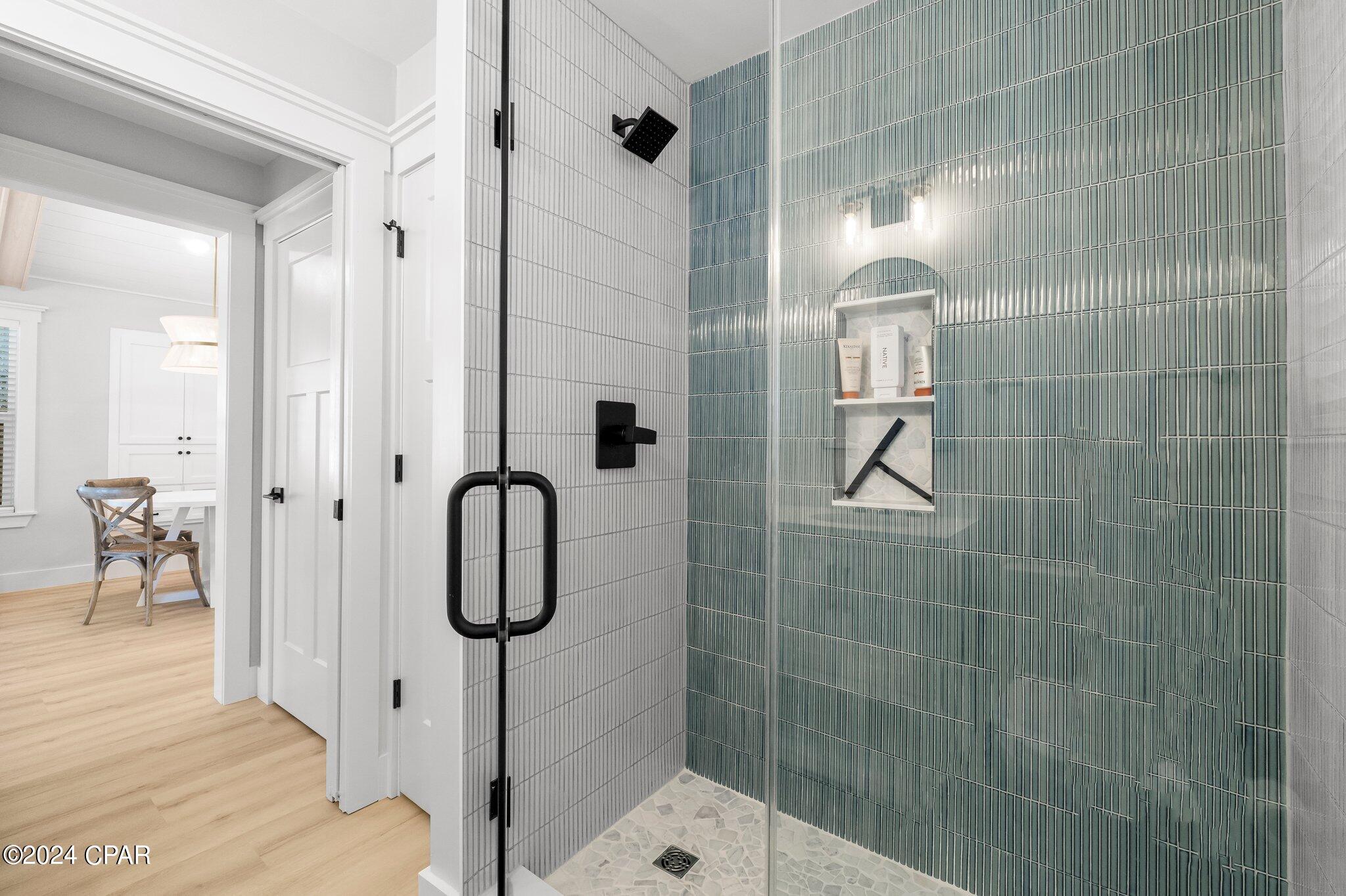 Venture Out Travel Trail - Residential