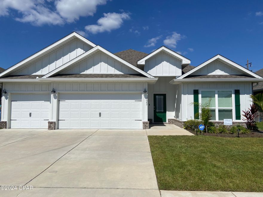 Hodges Bayou Plantation, Southport - BEAUTIFUL...TRULY LIKE NEW!! 4bd 3ba 2,300sqft with a 3-car garage and new in-ground Cox Pool! Open floor plan w/ high ceilings, recessed lighting, a huge family/living room, formal dining & breakfast areas; Granite counters, stainless appliances. Walk-in pantry. LVP flooring with carpet in the bedrooms. Mbath has garden tub and separate shower, walk-in closet. This 2022 build has tons of extras & special touches. W/D hookup. Large screened back patio, privacy fenced backyard. Separate irrigation meter. Water & air filtration system. Pool service included! Pets negotiable, restrictions & pet deposit apply.