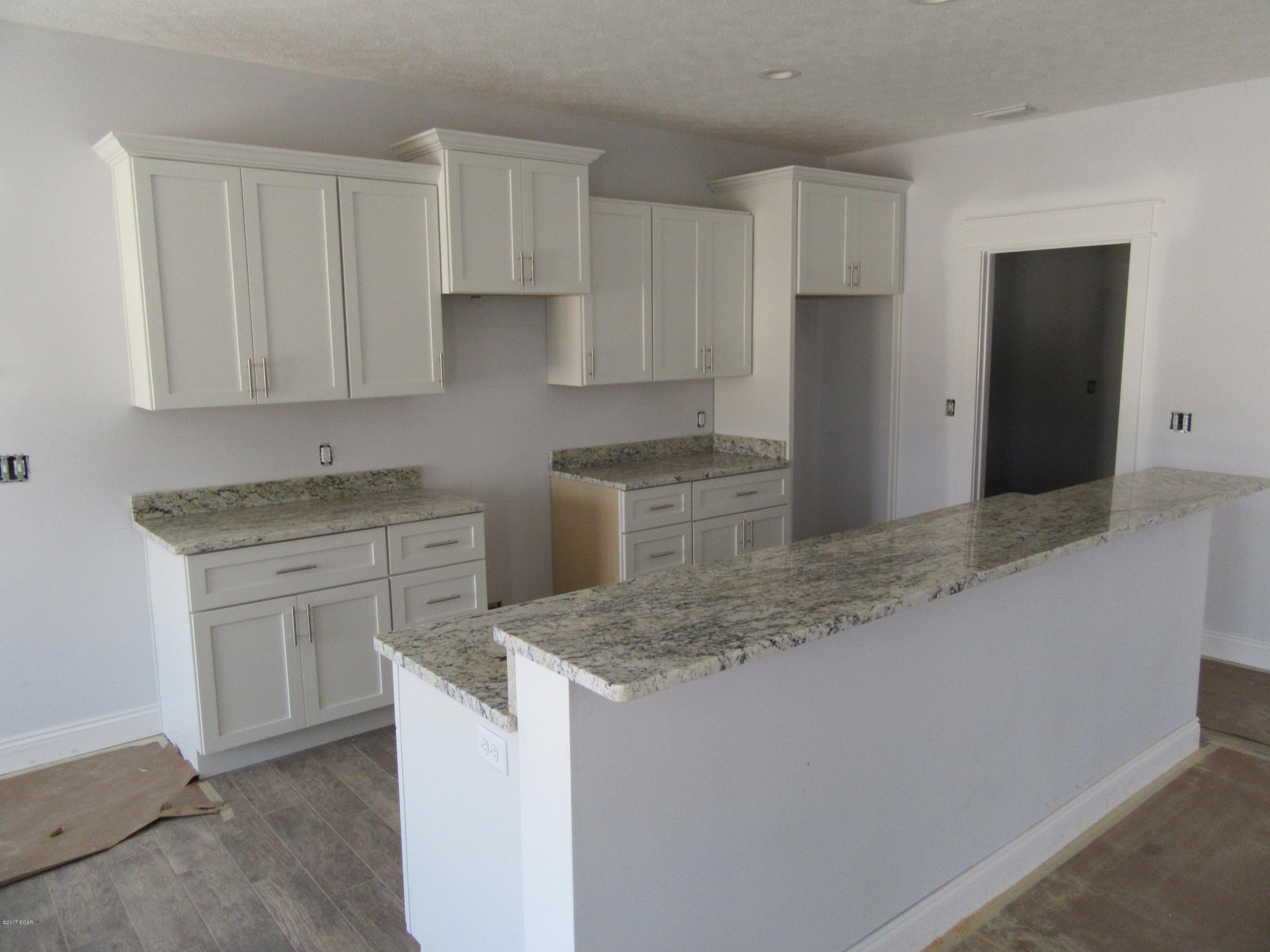 Hutchison's 2nd To Bahama Bch - Residential