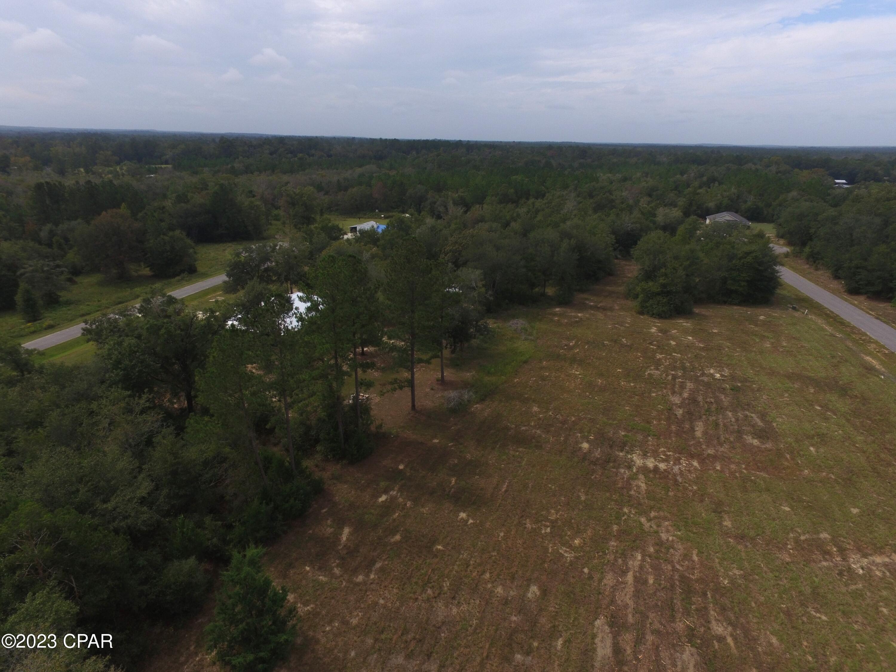 Kiersten Heights - Land