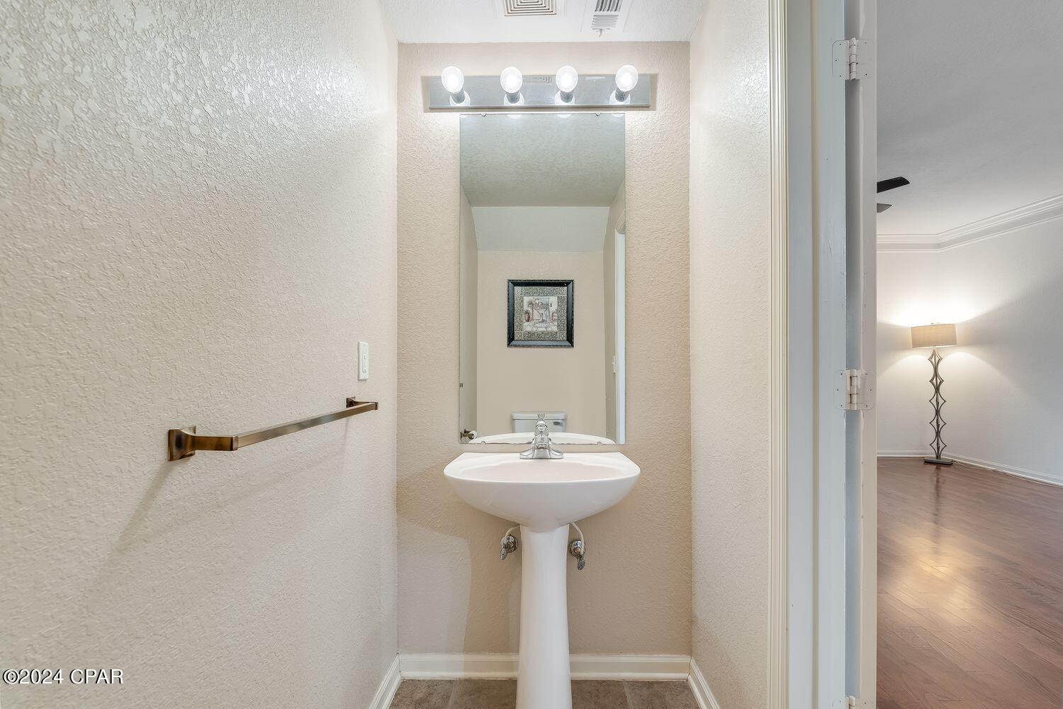 Baldwin Rowe - Residential