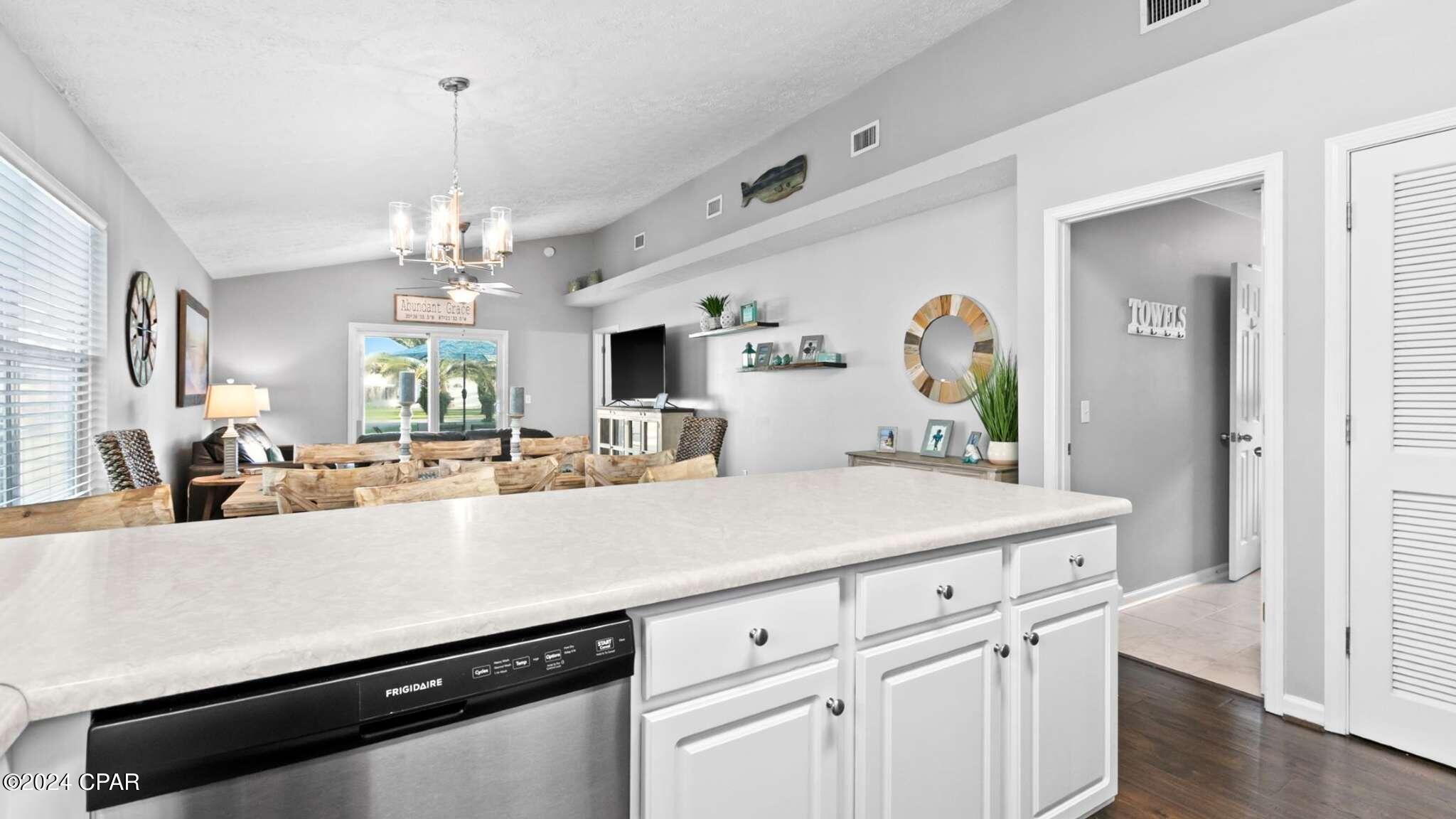 Palm Cove - Residential