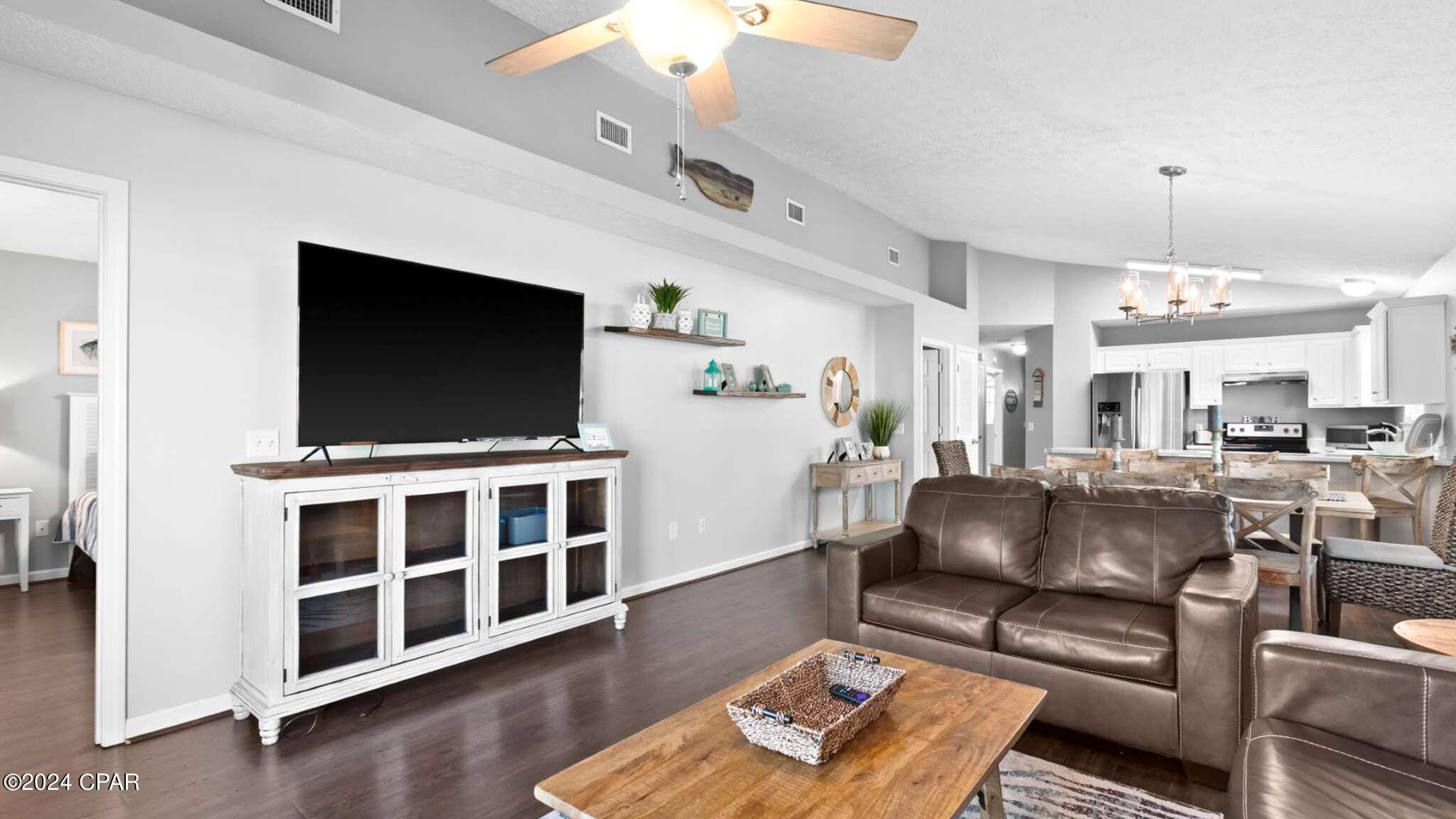 Palm Cove - Residential