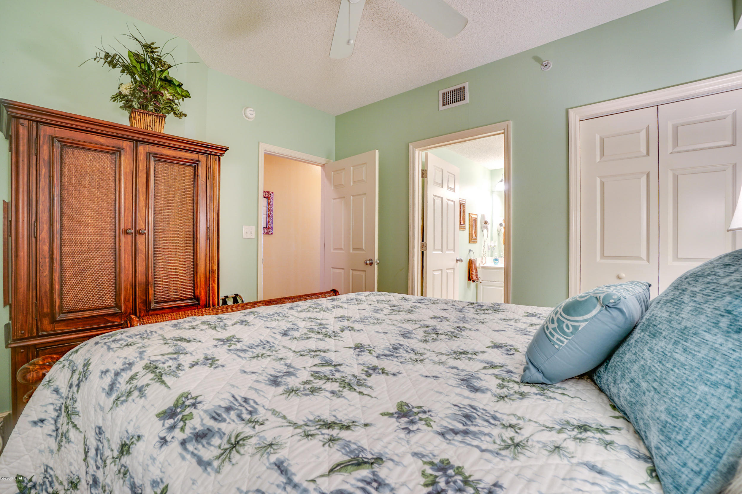 Majestic Beach Tower I - Residential