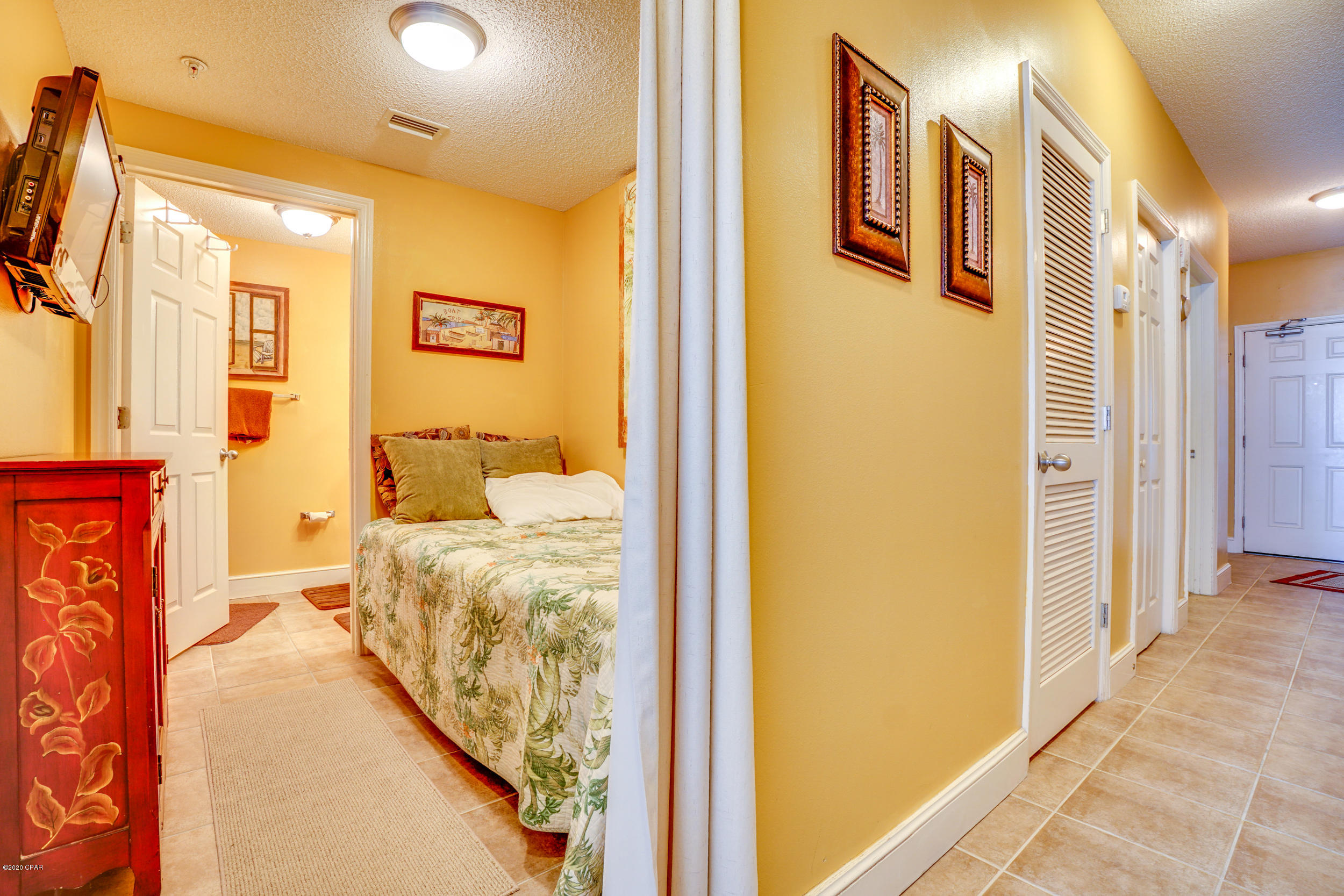 Majestic Beach Tower I - Residential