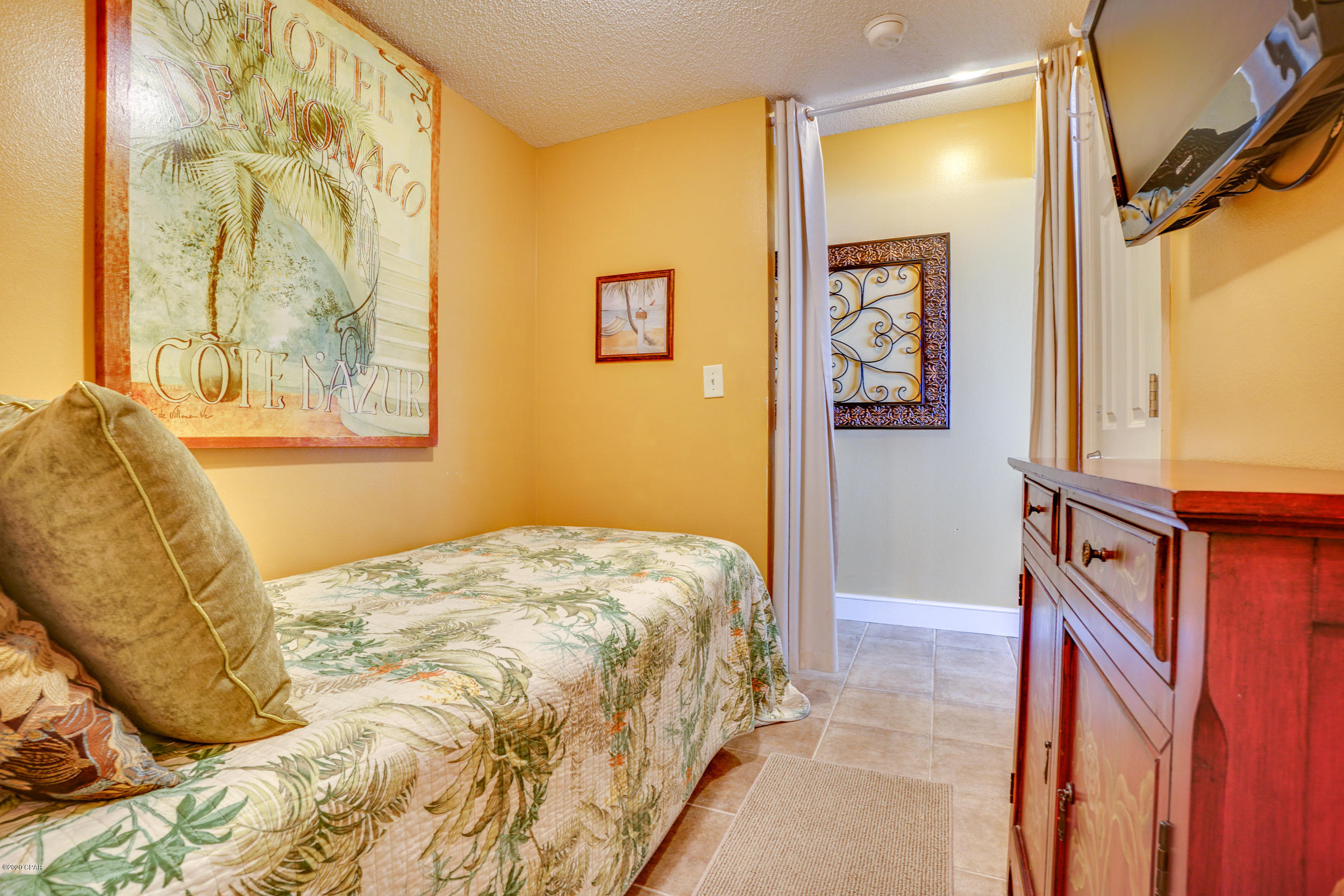 Majestic Beach Tower I - Residential