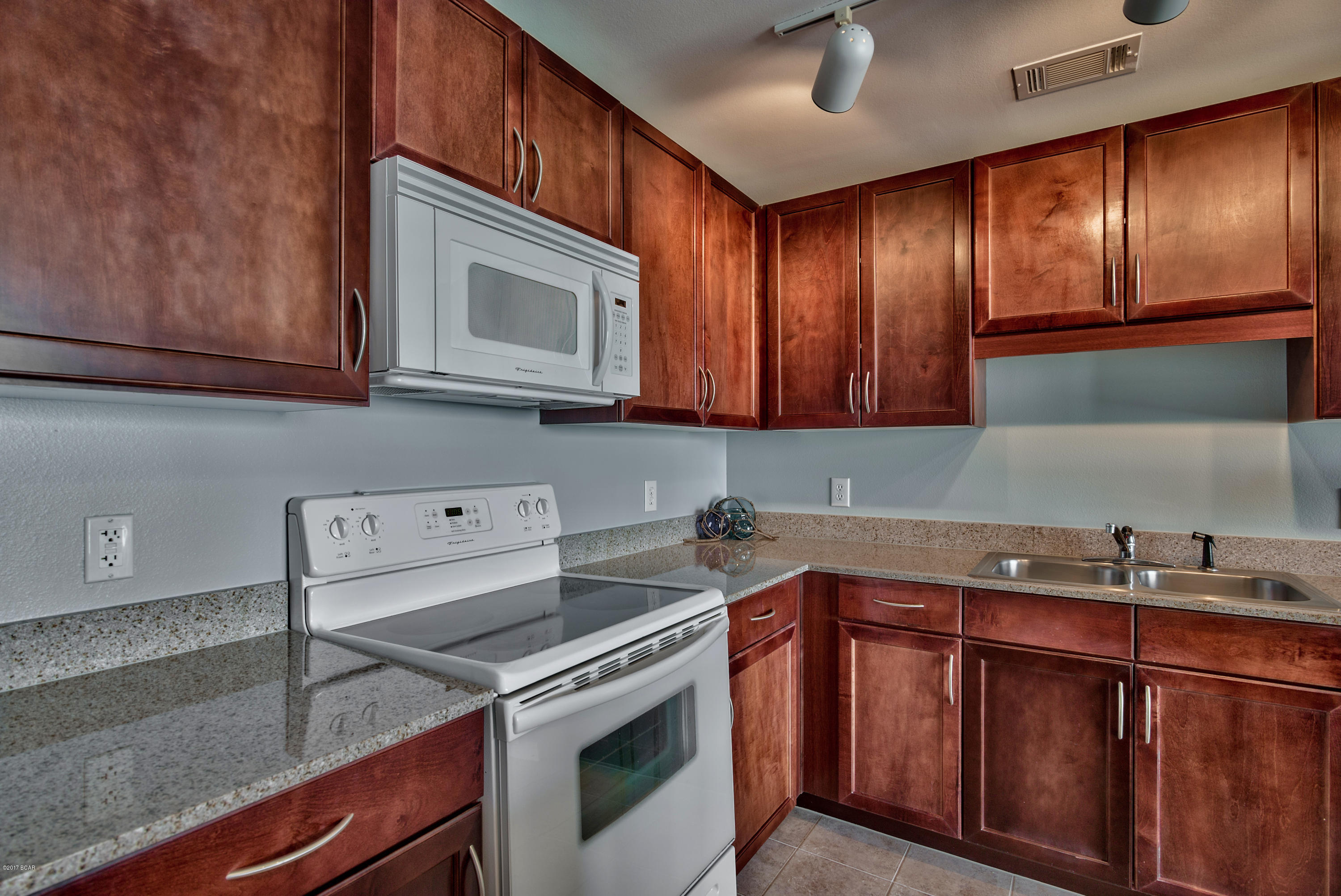 Laketown Wharf Phase II - Residential