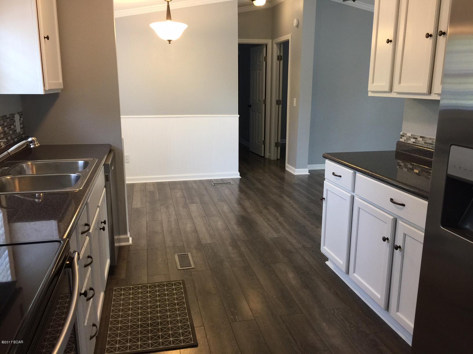 Leisure Lakes - Residential