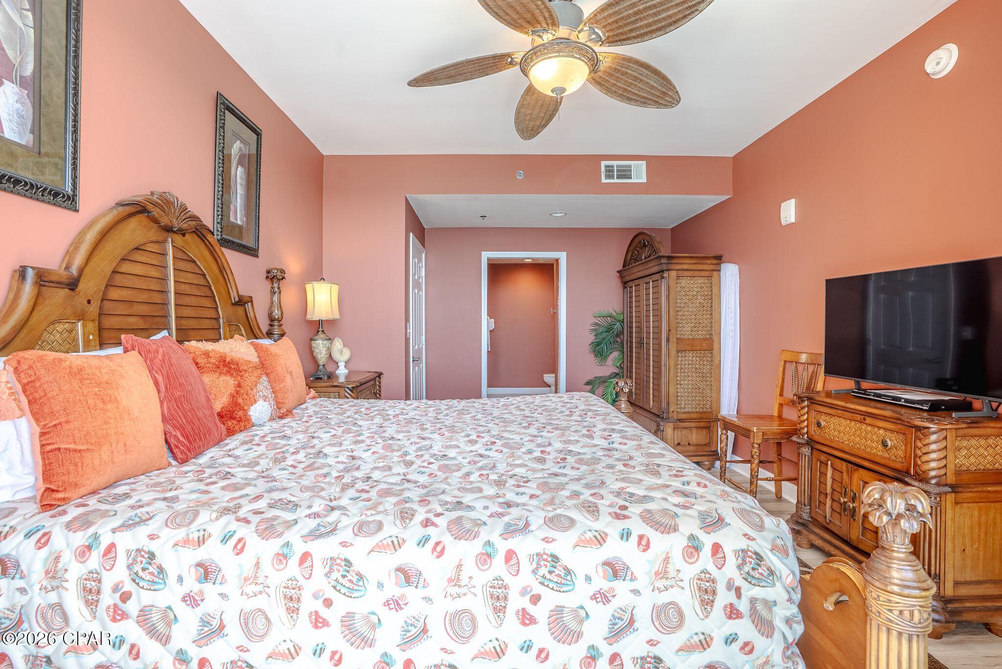 Splash Condo - Residential