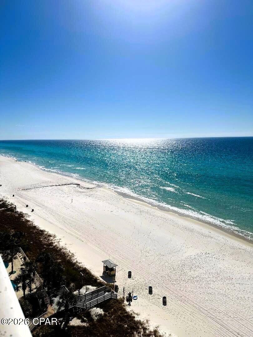 Splash Condo - Residential