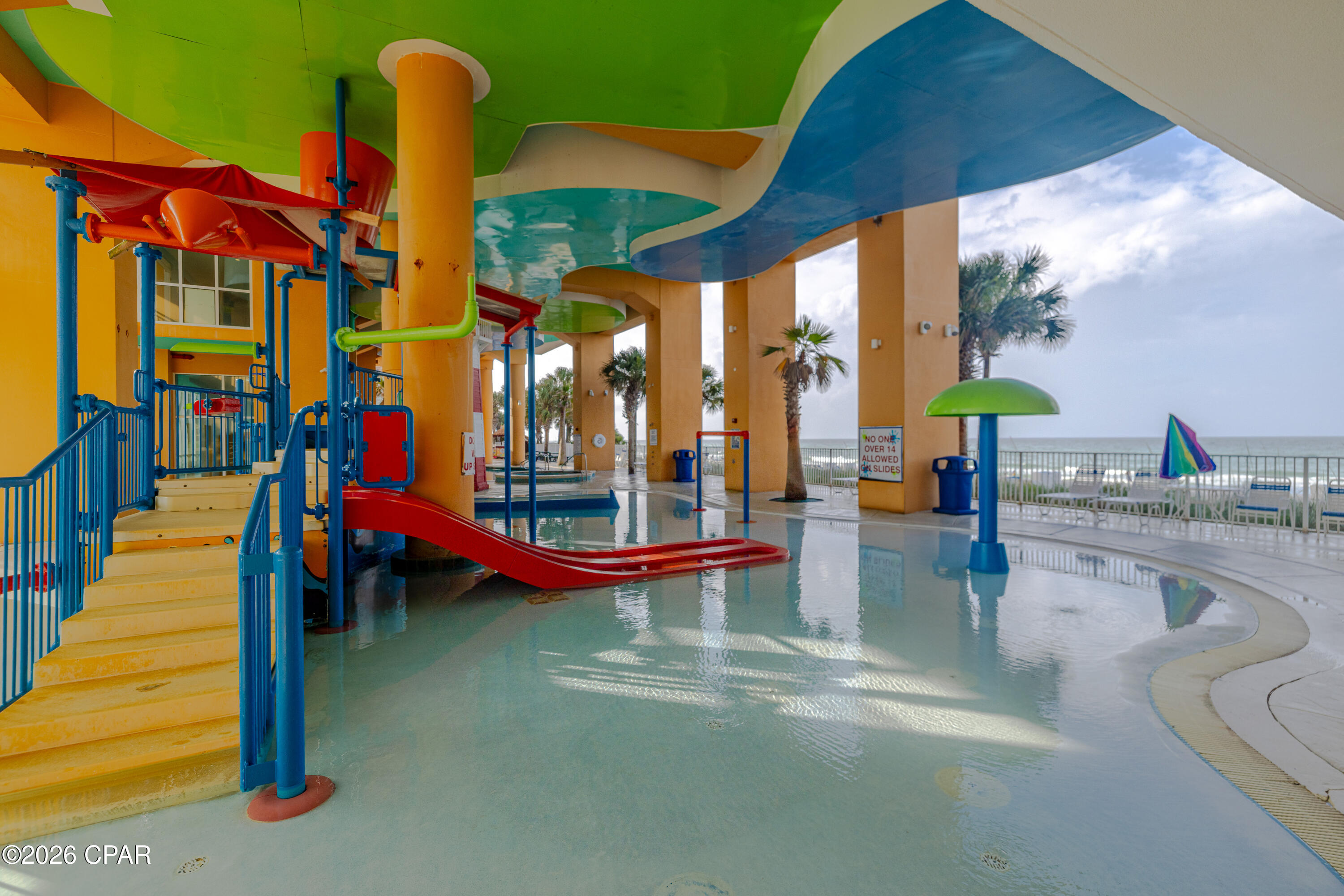 Splash Condo - Residential