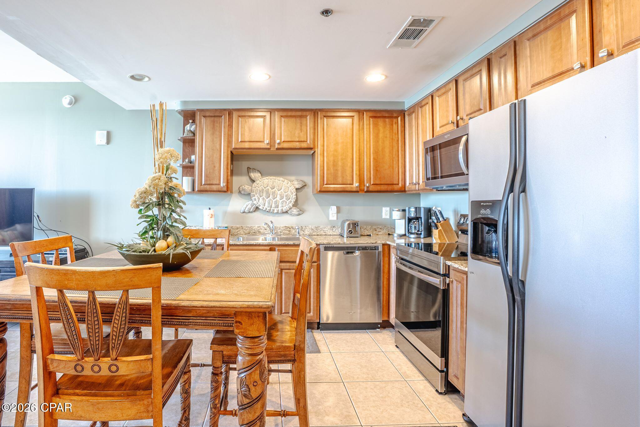 Splash Condo - Residential