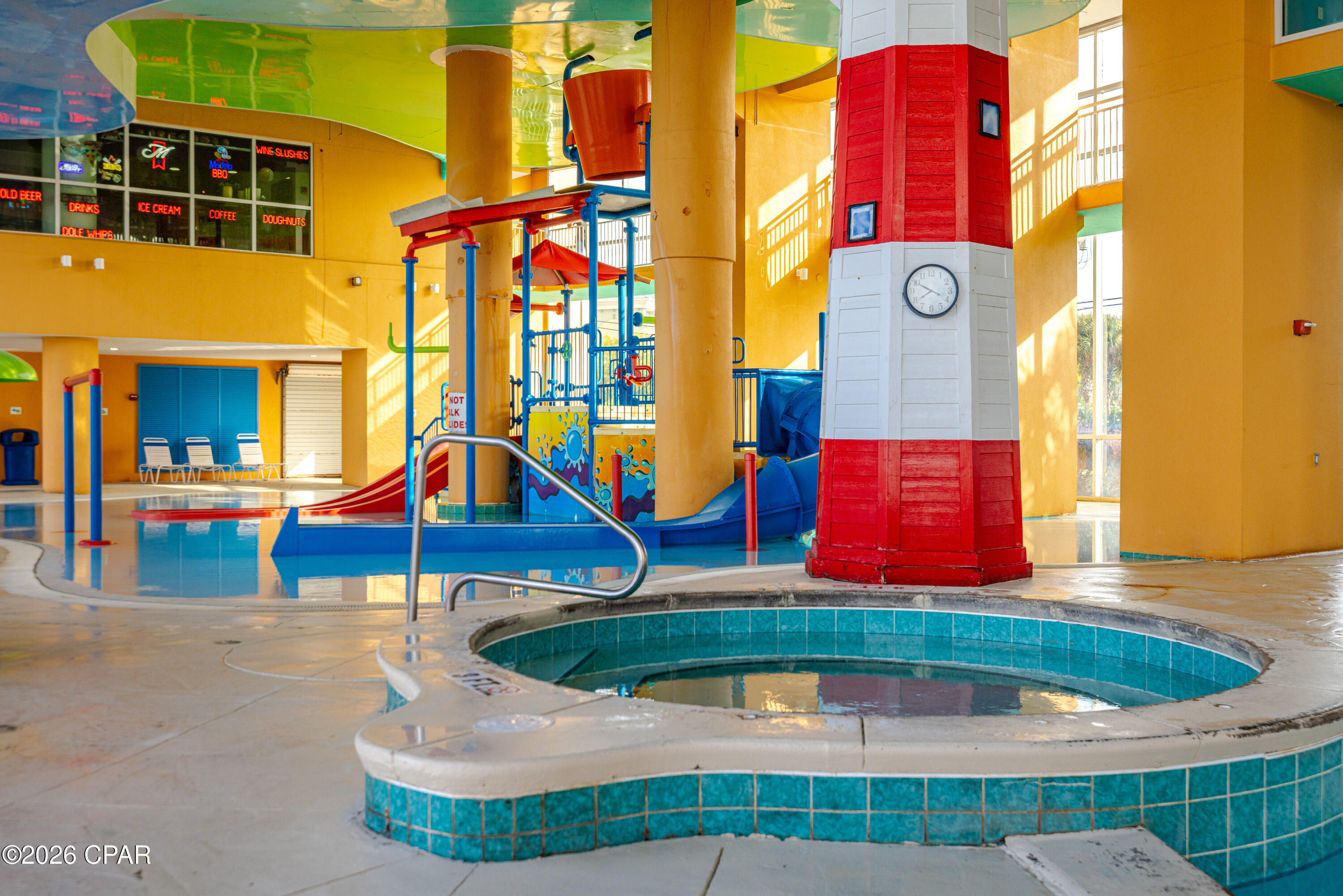 Splash Condo - Residential