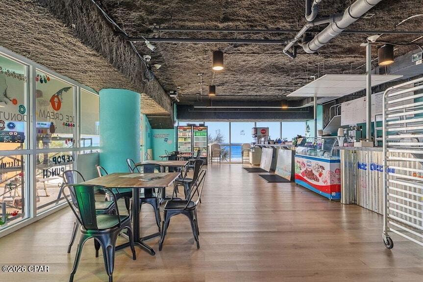 Splash Condo - Residential