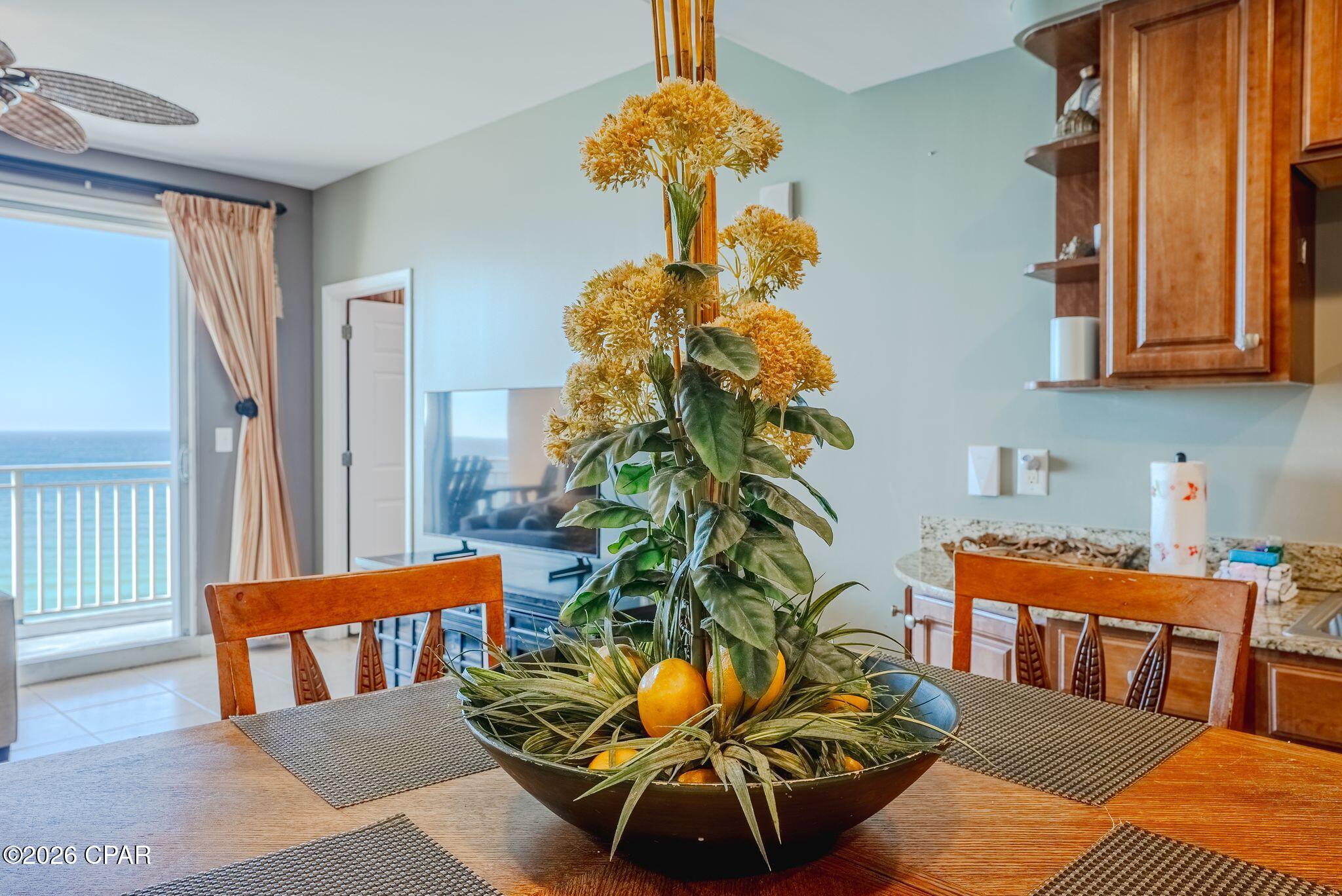 Splash Condo - Residential